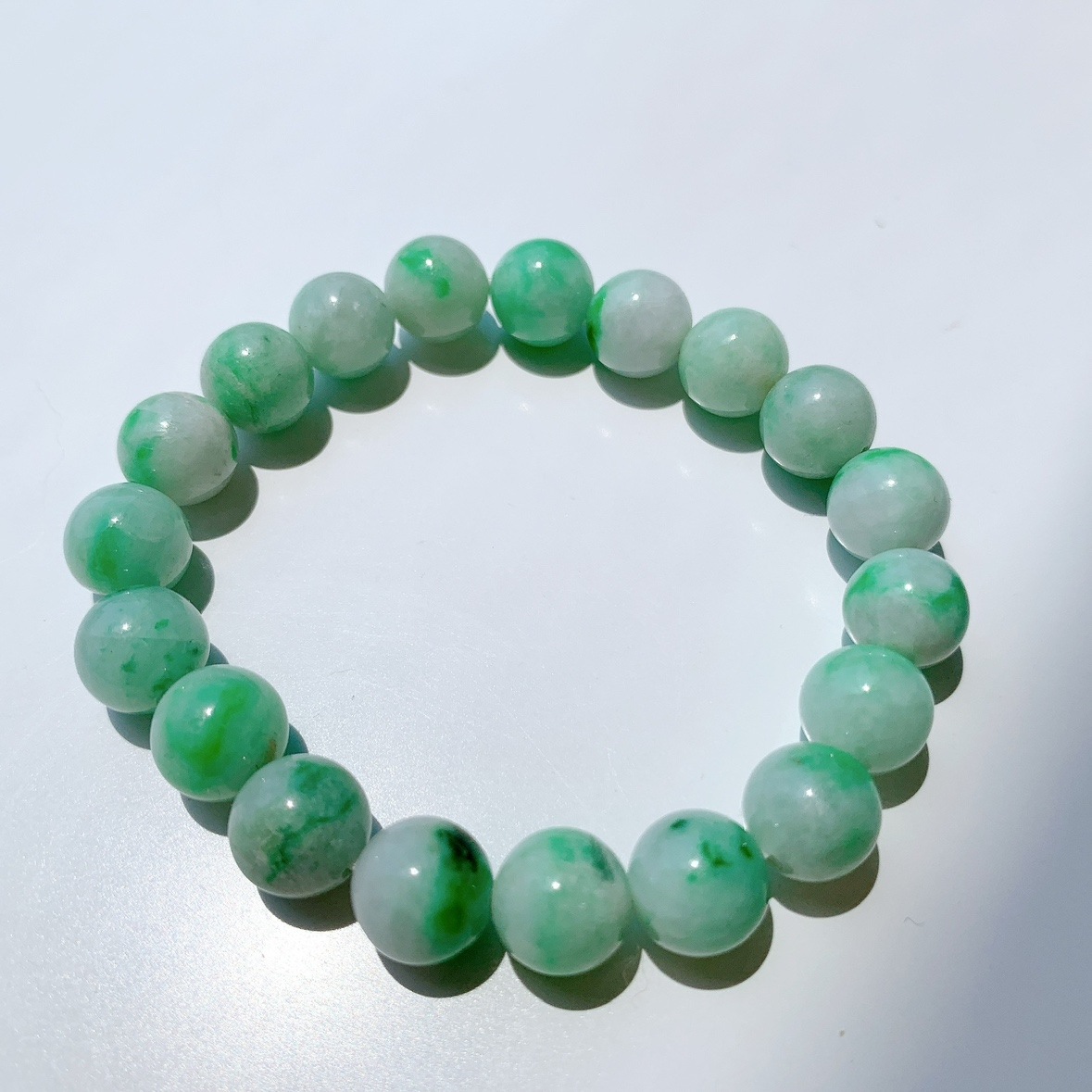 翡翠（ジェイダイト） ブレスレット