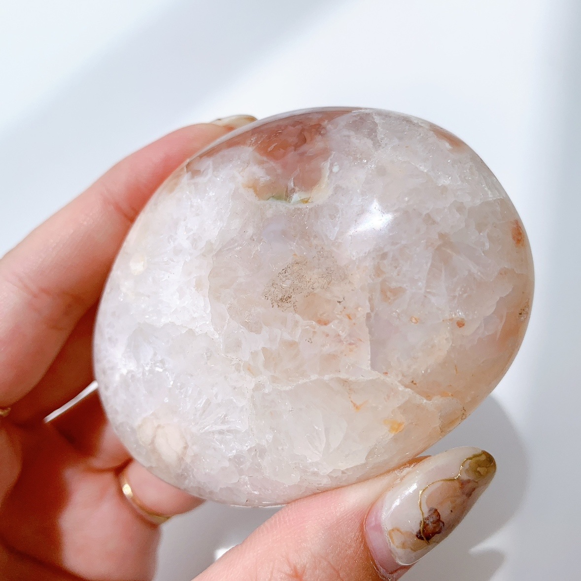 さくらアゲート にぎり石