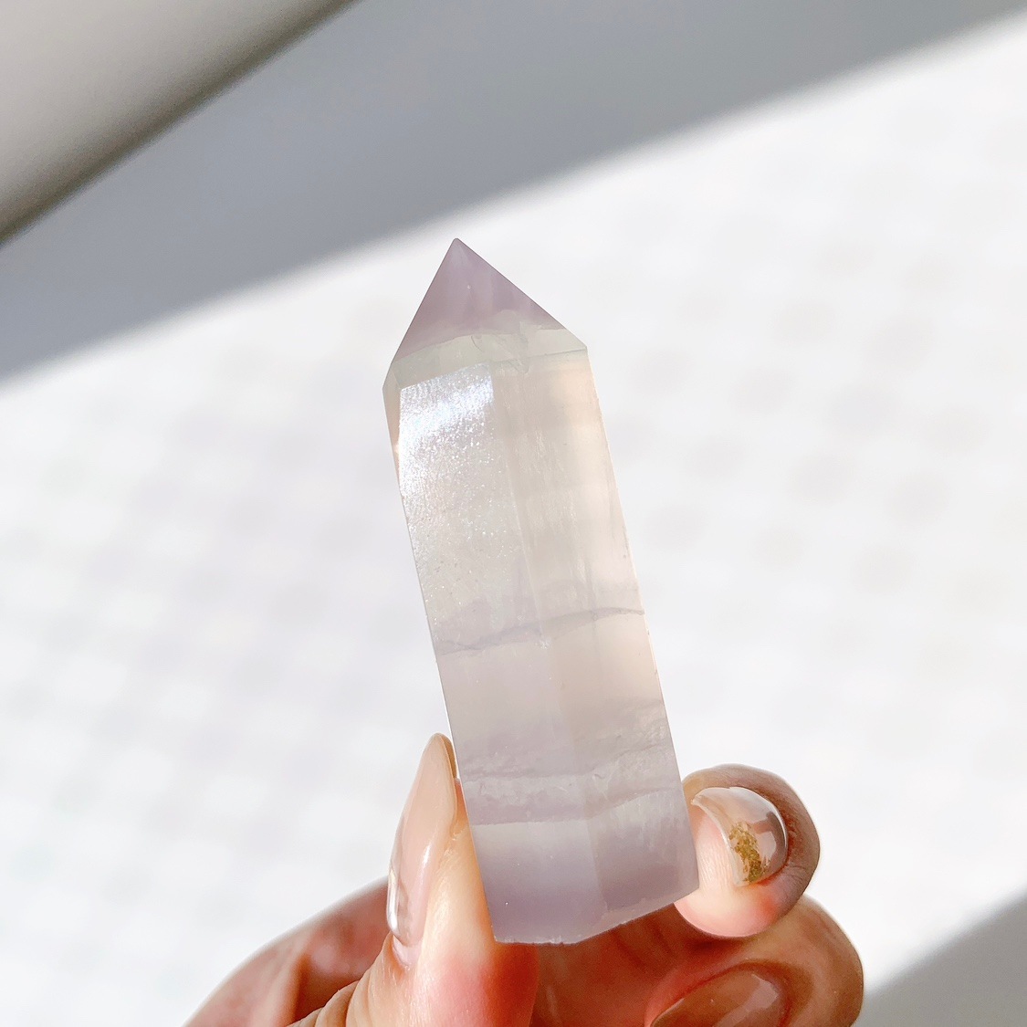 イットリウムフローライト ポイント | ポイント | Crystals by Purely