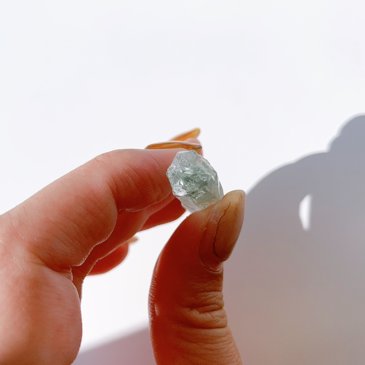 プラシオライト(グリーンアメジスト) 原石