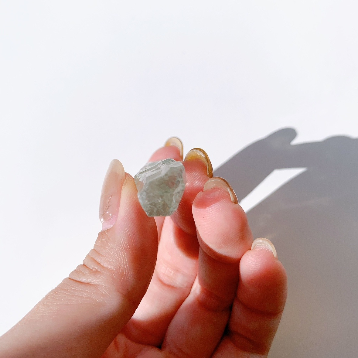 プラシオライト(グリーンアメジスト) 原石