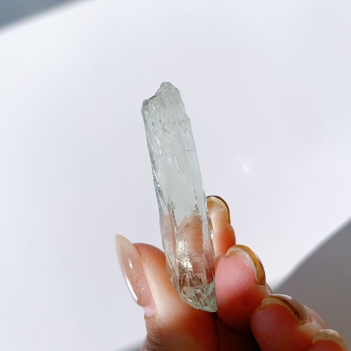 プラシオライト(グリーンアメジスト) 原石