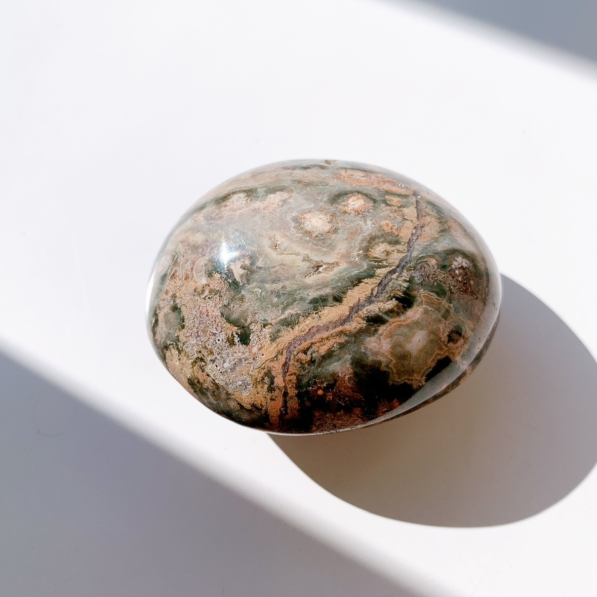 オーシャンジャスパー にぎり石