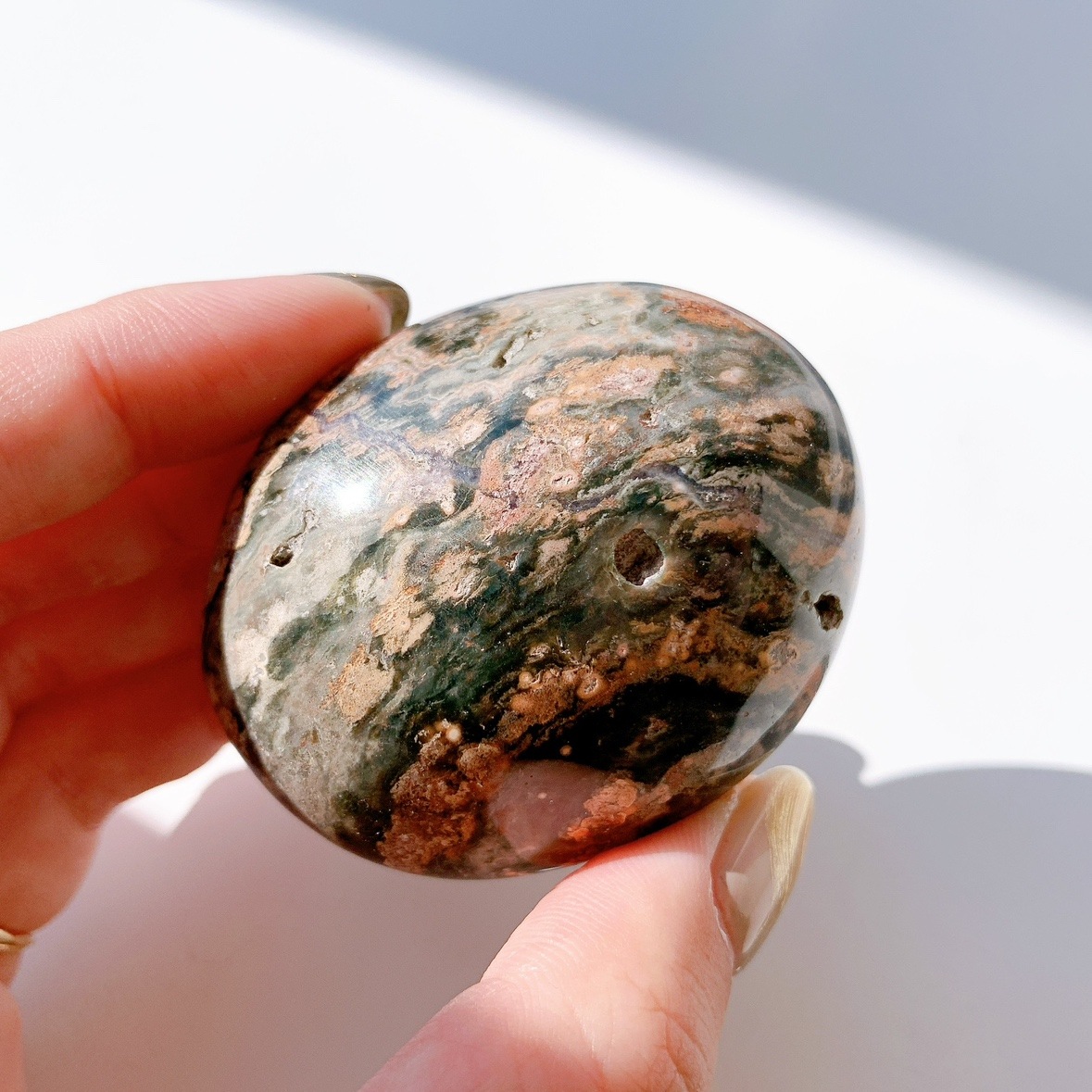 オーシャンジャスパー にぎり石