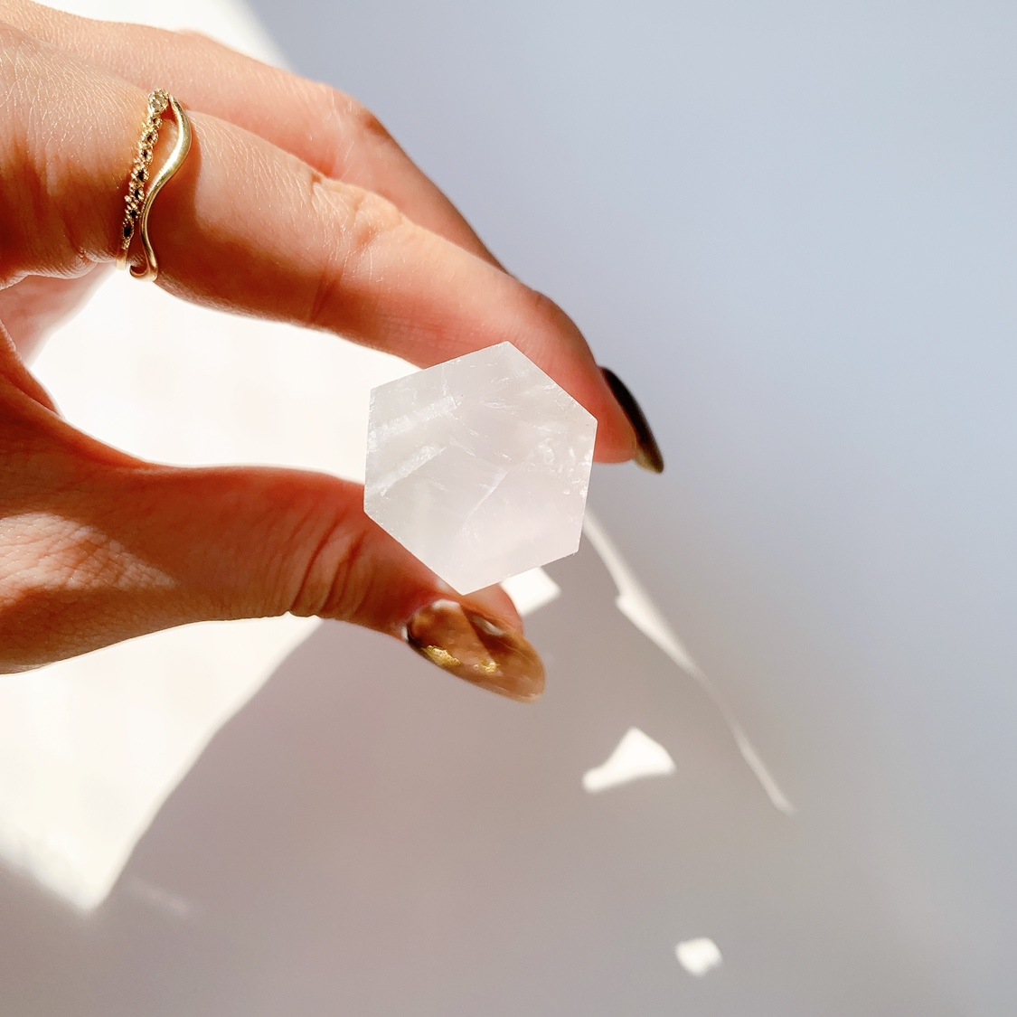 イットリウムフローライト ポイント | ポイント | Crystals by