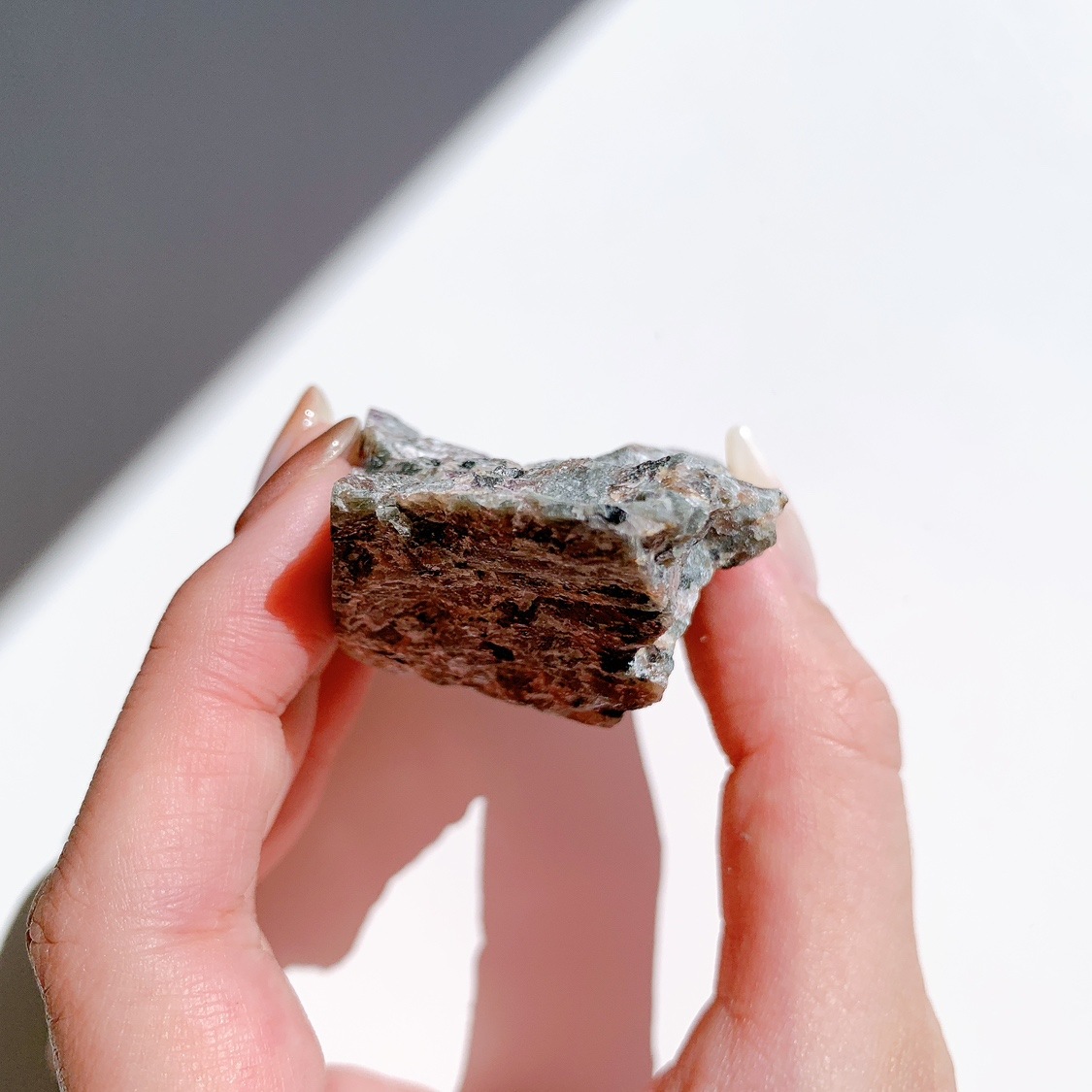 ユーパーライト 原石 | 原石 | Crystals by Purely