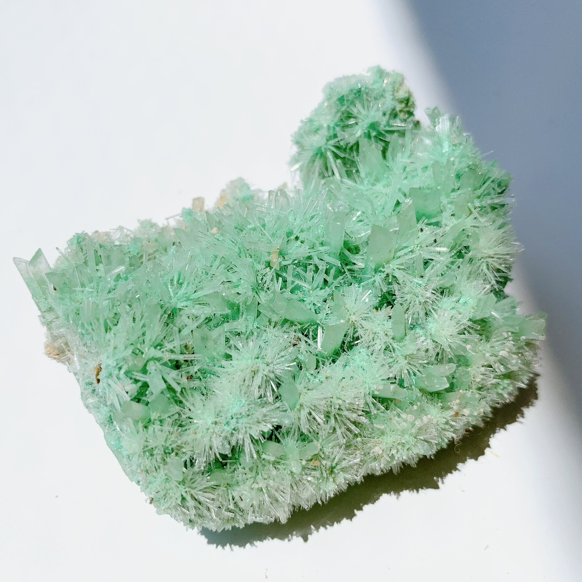 よしみ様　高品質　グリーンサンドストーン　スフィア　キラキラ　人工石 よしみ様 高品質 グリーンサンドストーン スフィア キラキラ 人工石