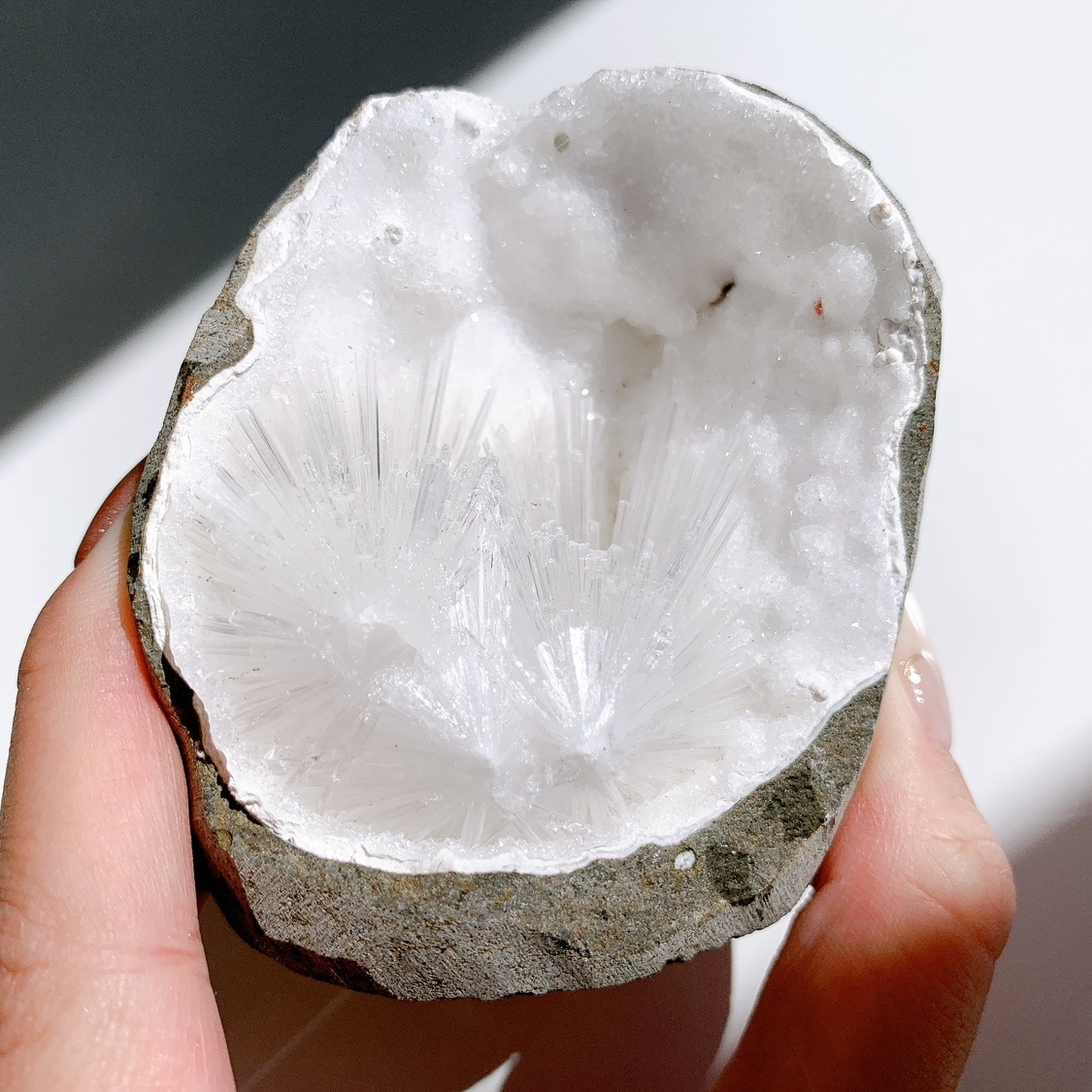 スコレサイト カルセドニー スコレサイトwithカルセドニー 原石 | 原石 | Crystals by Purely