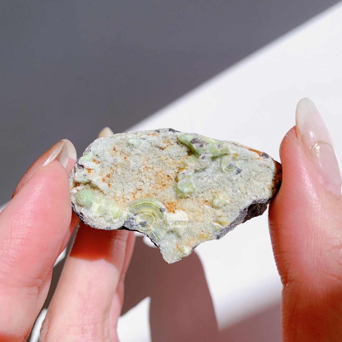 ワーベライト 原石