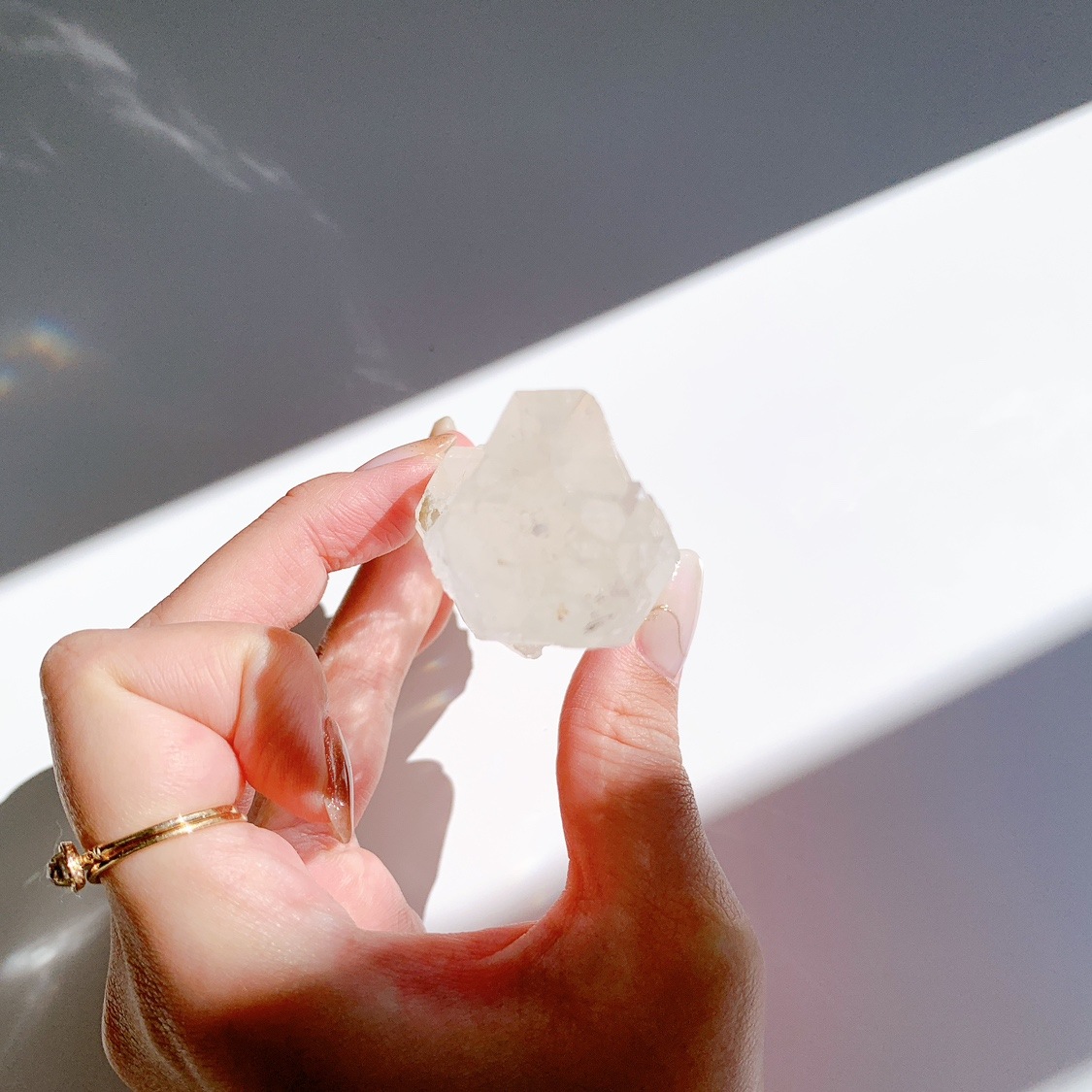 水晶原石・カテドラル・クリア水晶ポイント　58ｇ カテドラル水晶 ポイント 】 水晶 観音水晶 大聖堂 quartz