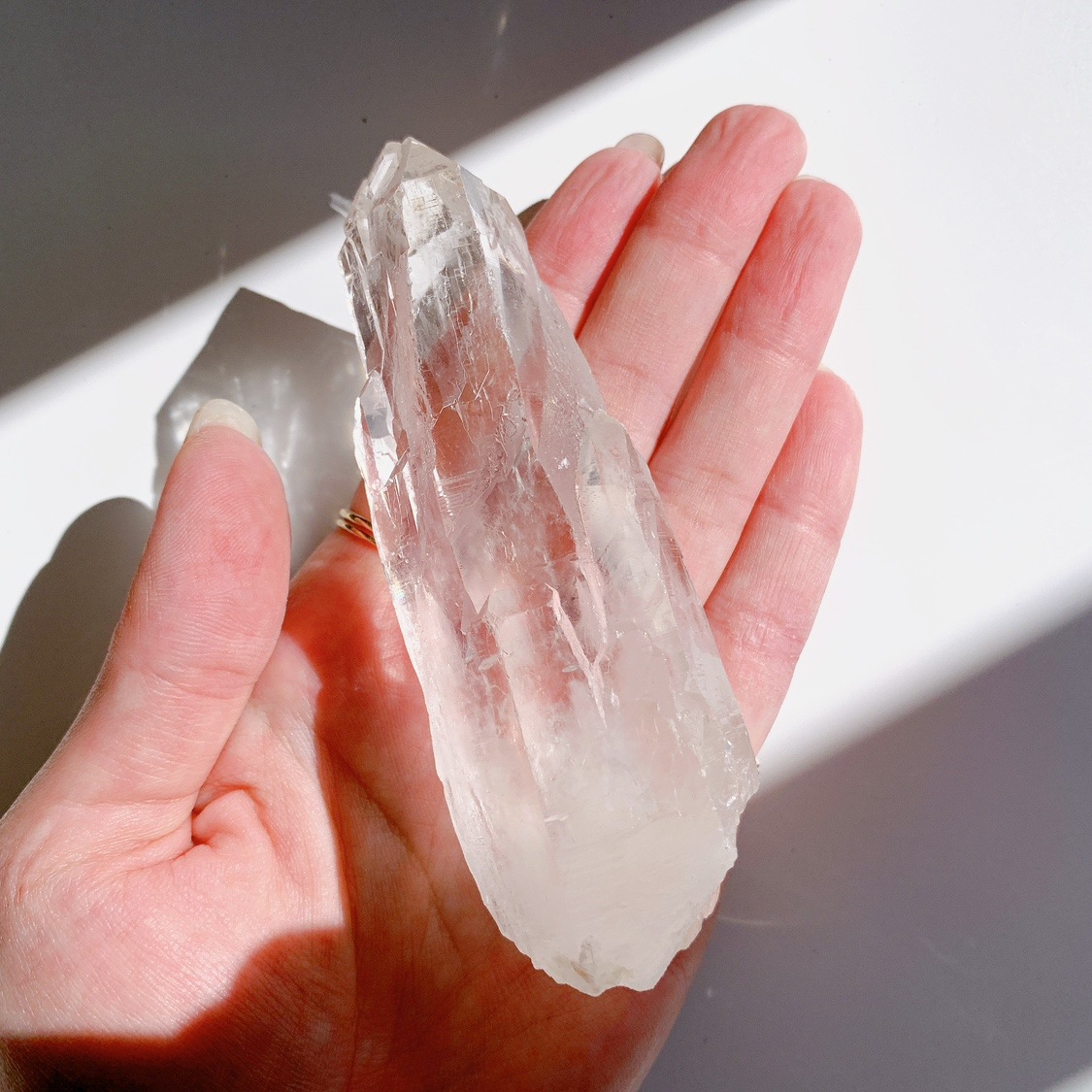 カテドラル水晶　カテドラルクォーツ　原石 カテドラル水晶 | 原石 | Crystals by Purely