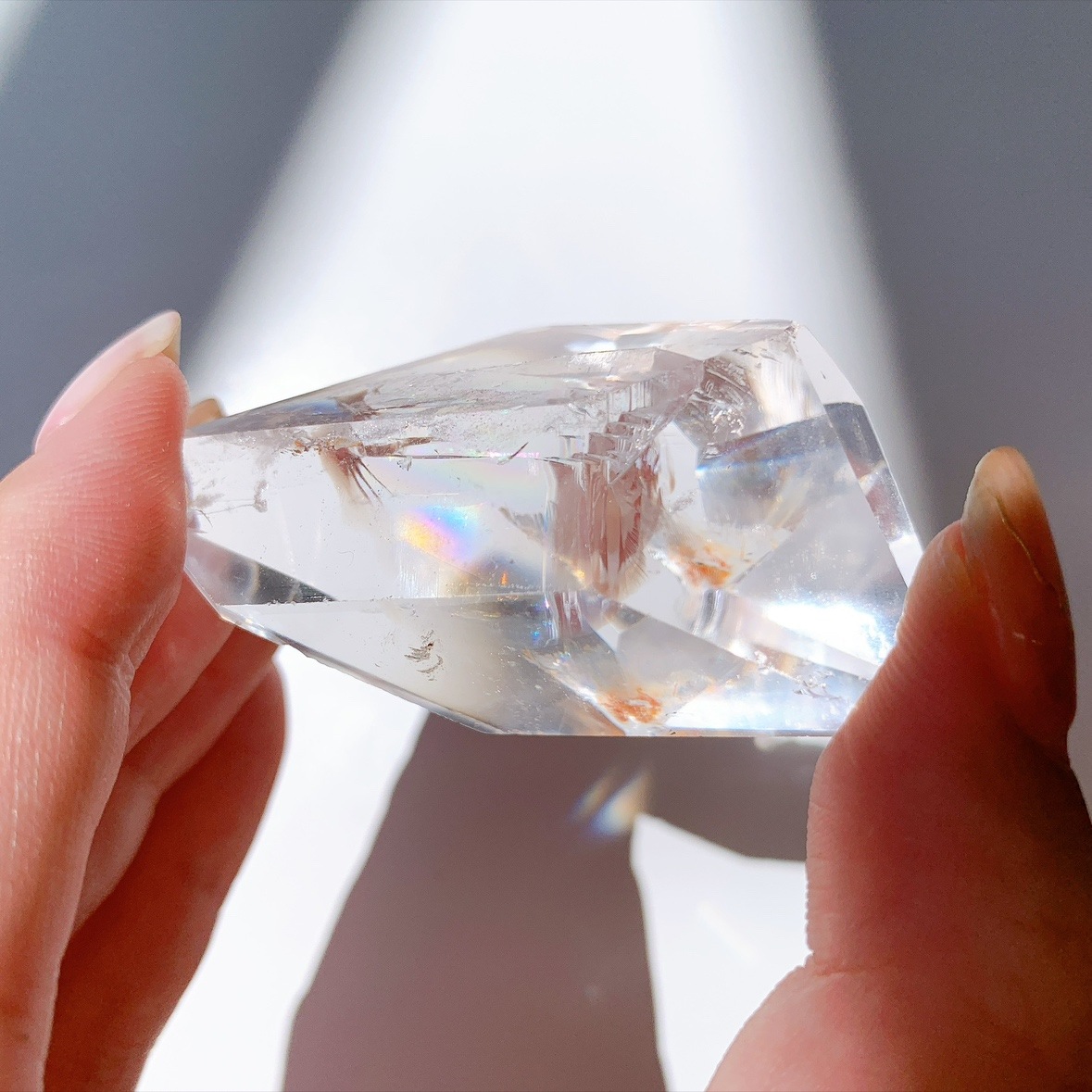 レインボー水晶 ラフカットポリッシュ