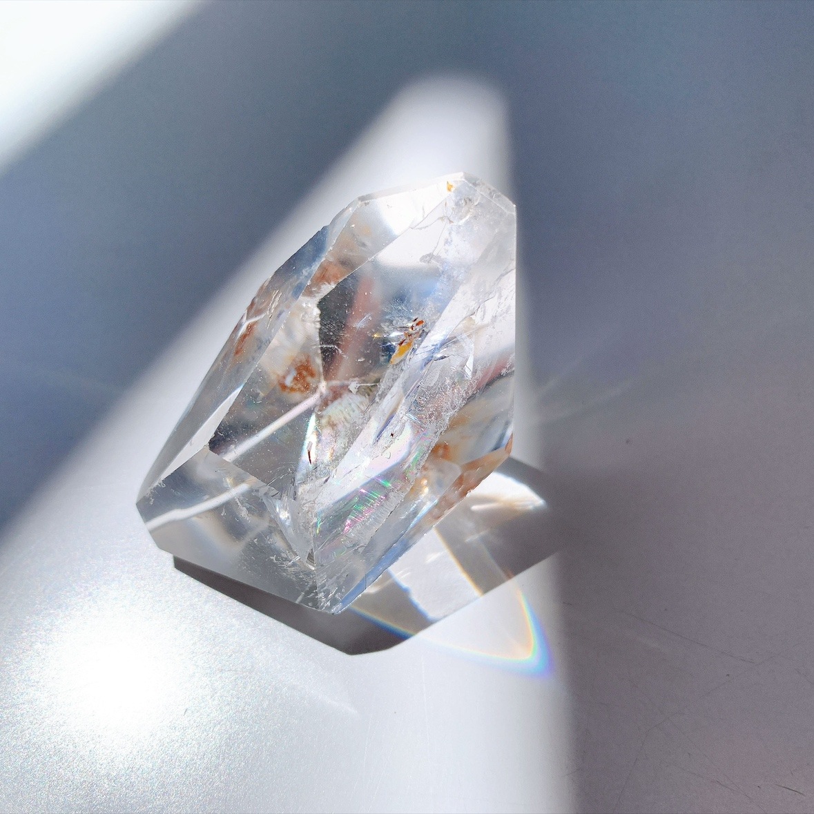レインボー水晶 ラフカットポリッシュ