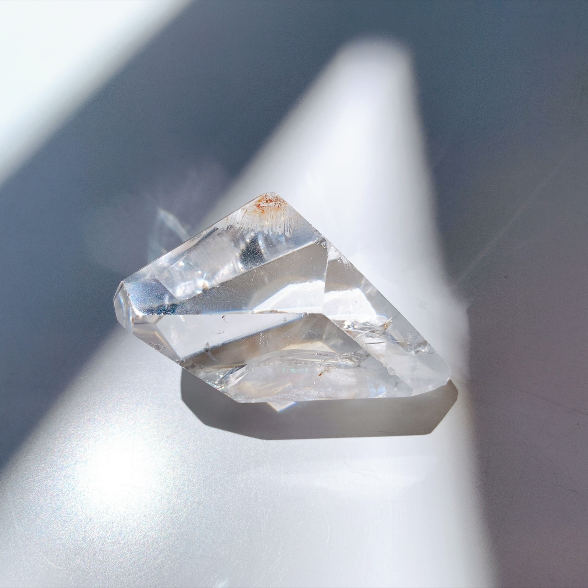 レインボー水晶 ラフカットポリッシュ