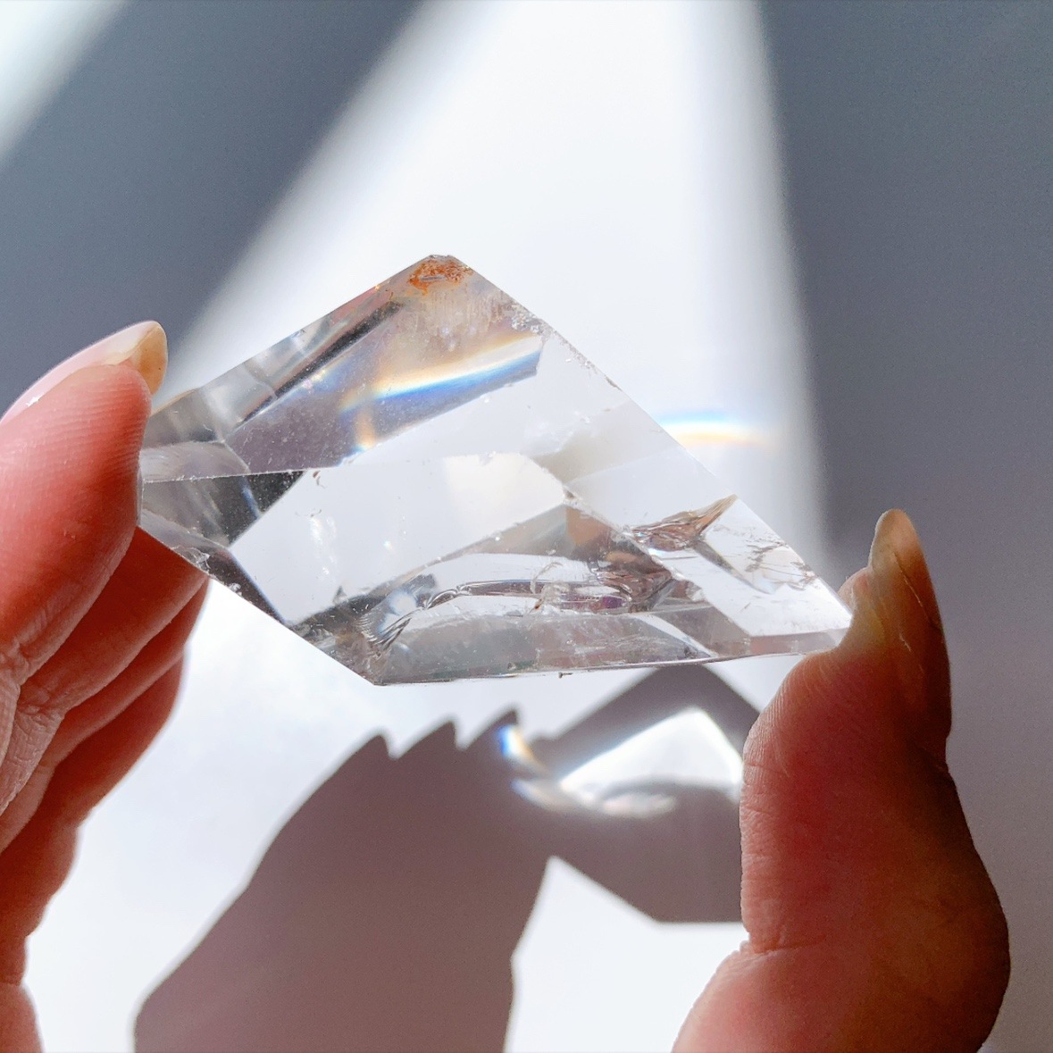 レインボー水晶 ラフカットポリッシュ