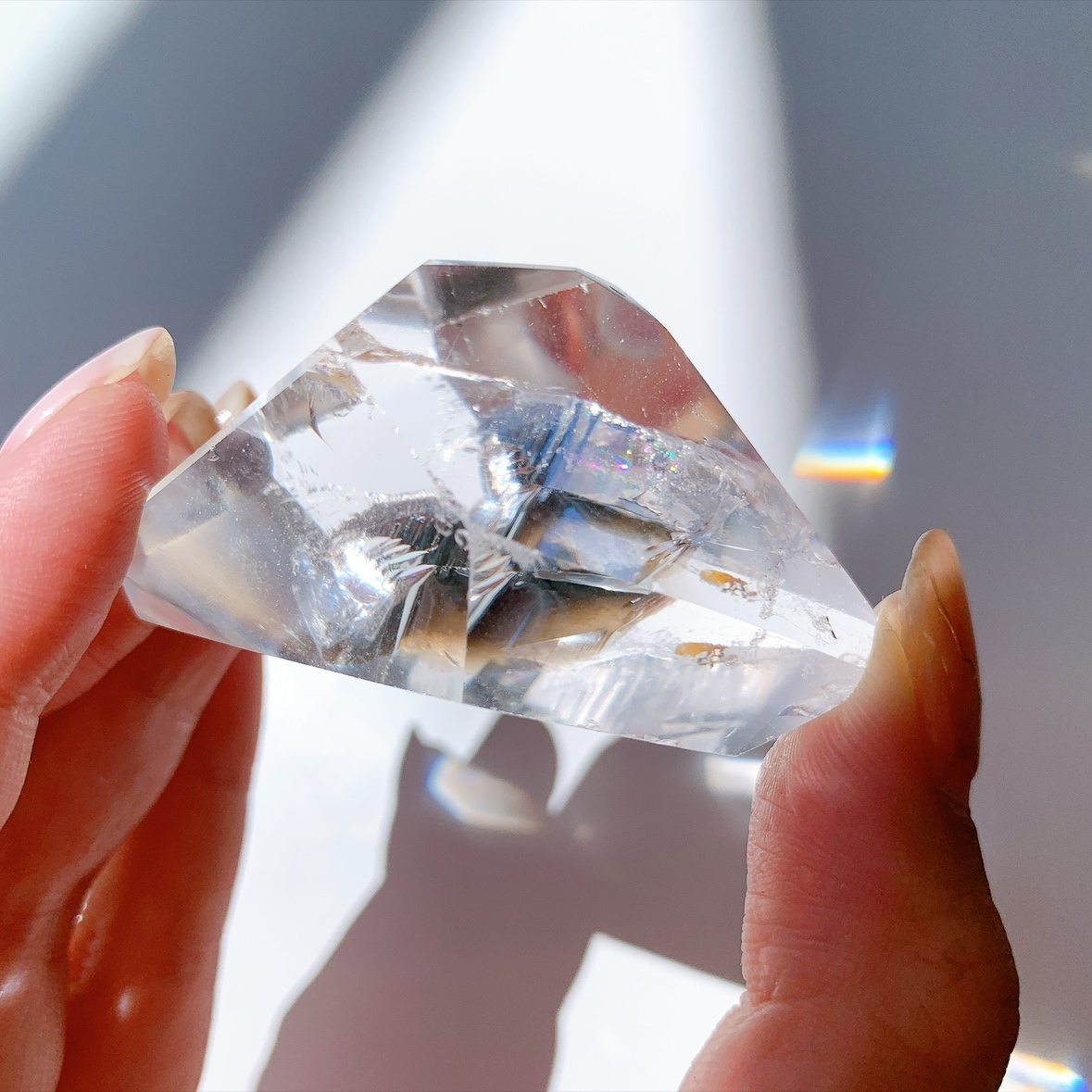 レインボー水晶 ラフカットポリッシュ