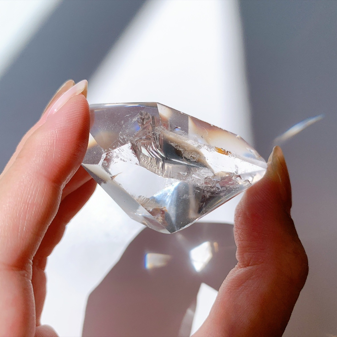 レインボー水晶 ラフカットポリッシュ