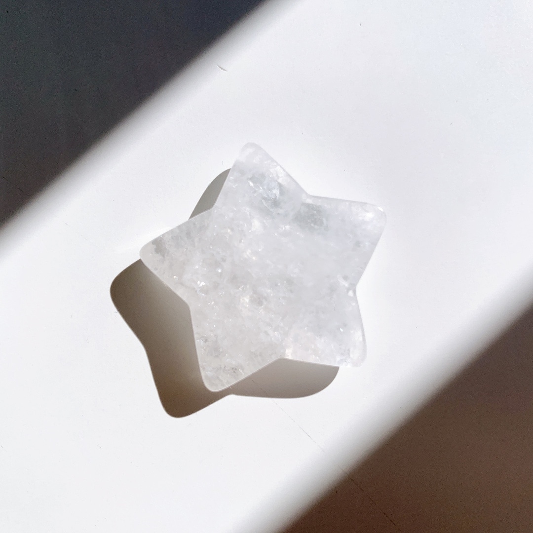 クリスタル 水晶 星型 神聖幾何学型オブジェ 約8cm✖️8cm クリスタル 水晶 星型 神聖幾何学型オブジェ 約8cm✖️8cm