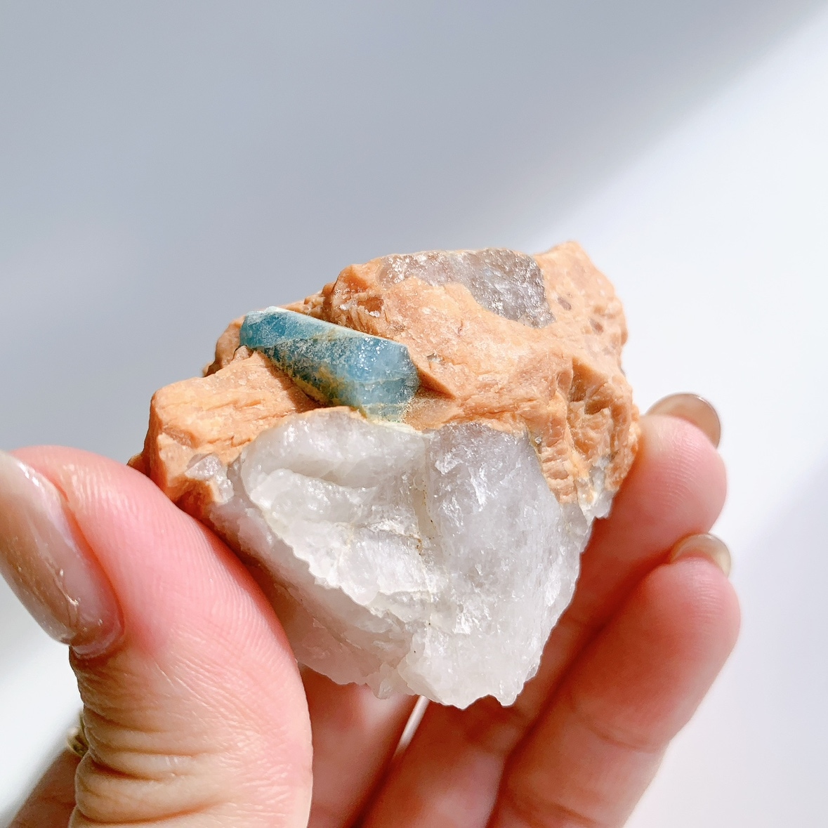 雲母付きアクアマリン原石　ベリル アクアマリン☆原石☆雲母＆母岩付き！！☆17.2g☆23mm その他