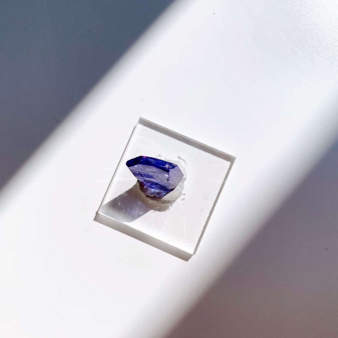 タンザナイト 原石