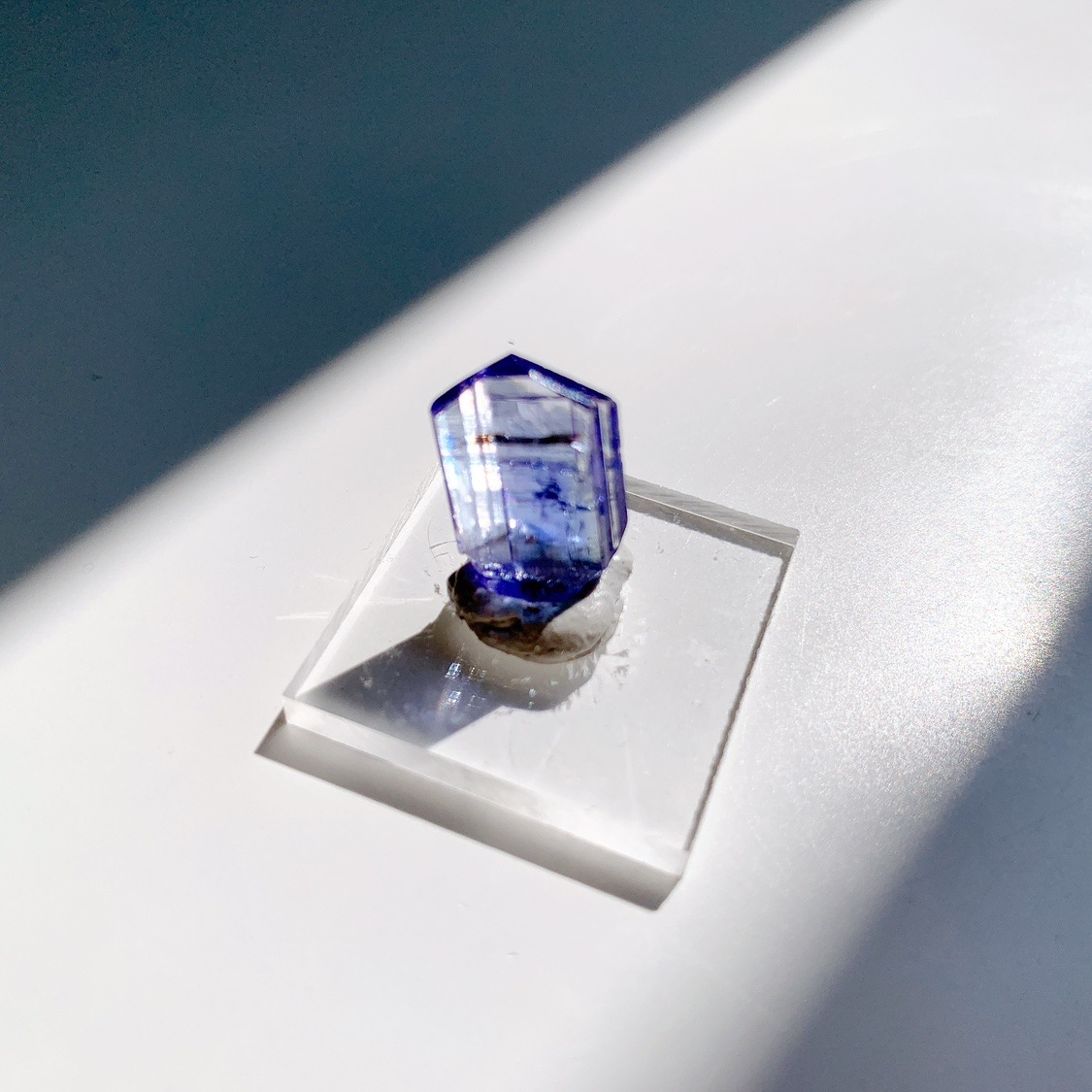 タンザナイト 原石