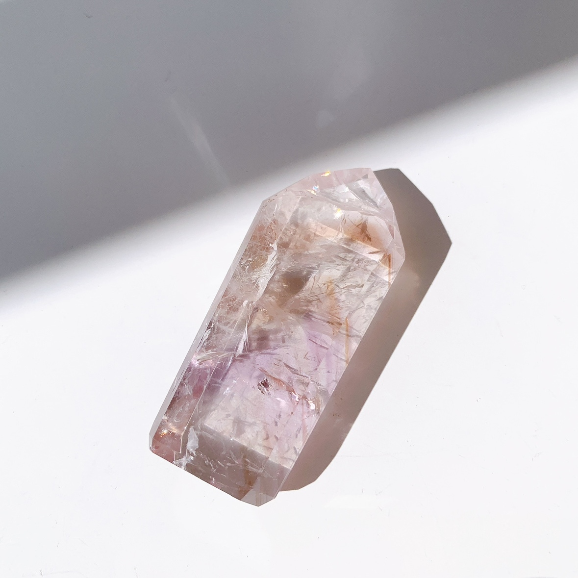 パウエライトファントムアメジスト ポイント | ポイント | Crystals by