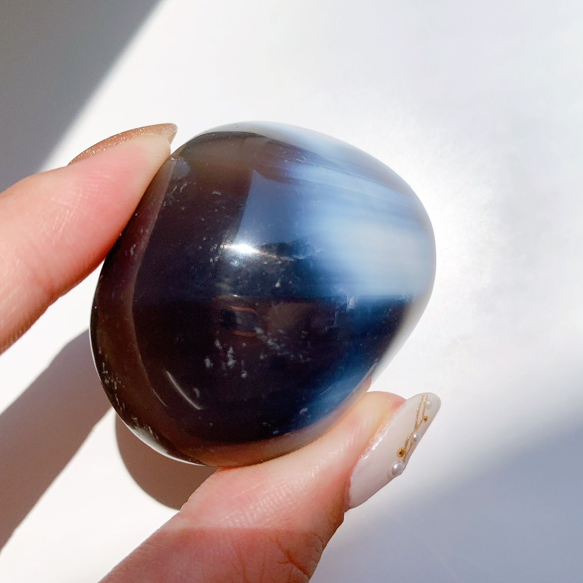 オルカアゲート にぎり石