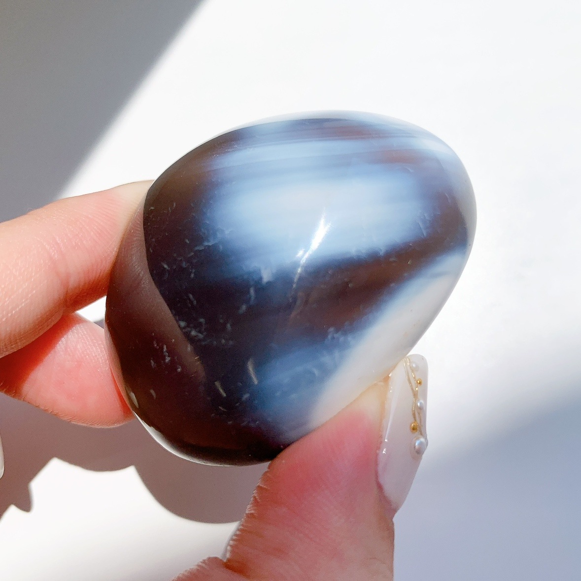 オルカアゲート にぎり石