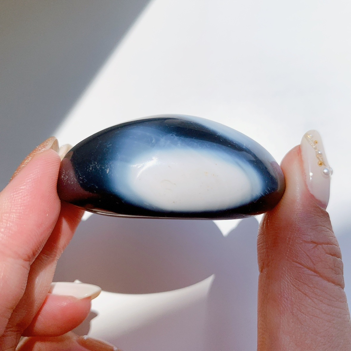 オルカアゲート にぎり石