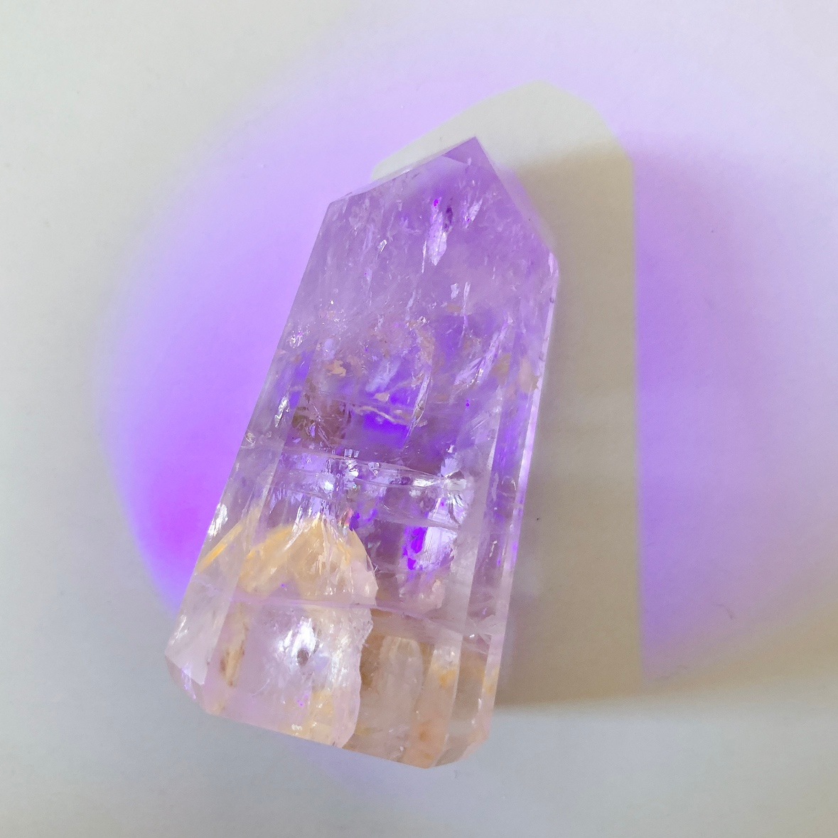 パウエライトファントムアメジスト ポイント