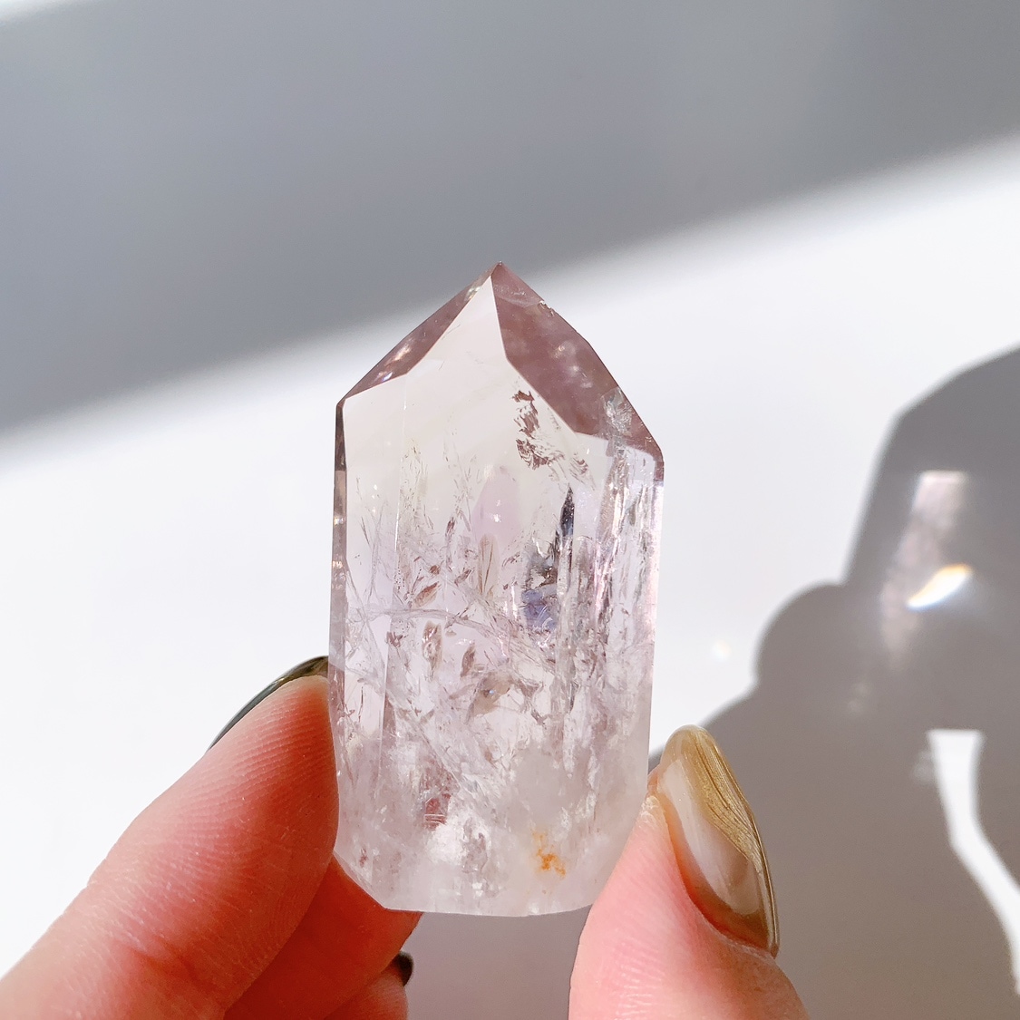 パウエライトファントムアメジスト ポイント | ポイント | Crystals by