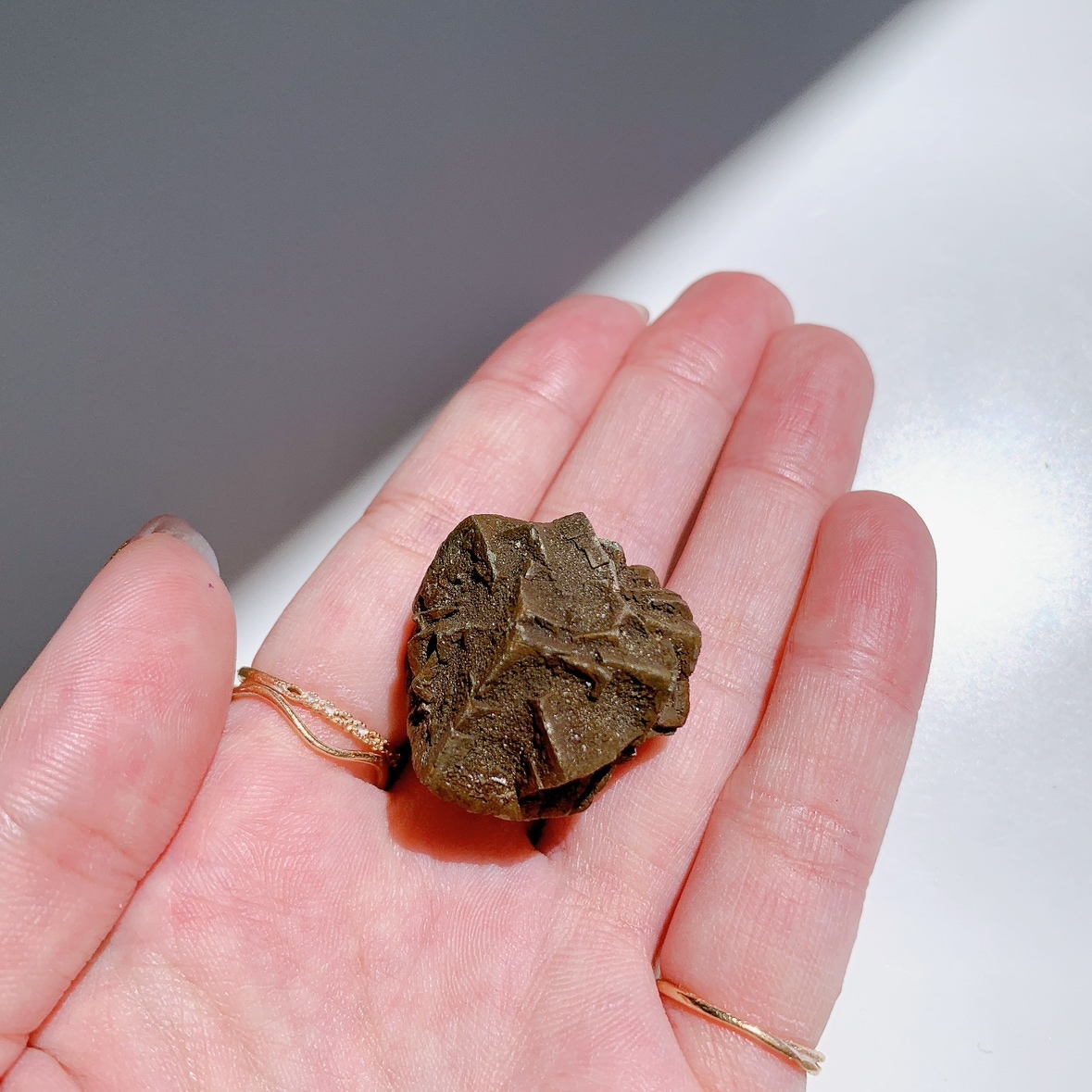 Boji Stonesボジストーン 証明書付き 箱あり(希少石) 楽天市場】希少 ボージーストーン Boji Stone 化石 男女ペア