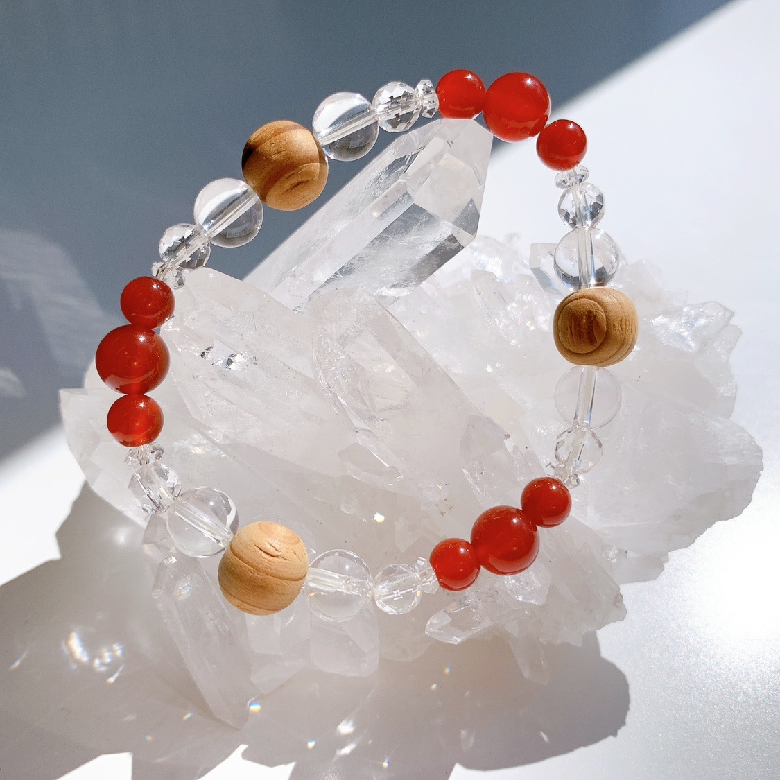 [59Y]赤メノウ,屋久杉,水晶 ブレスレット