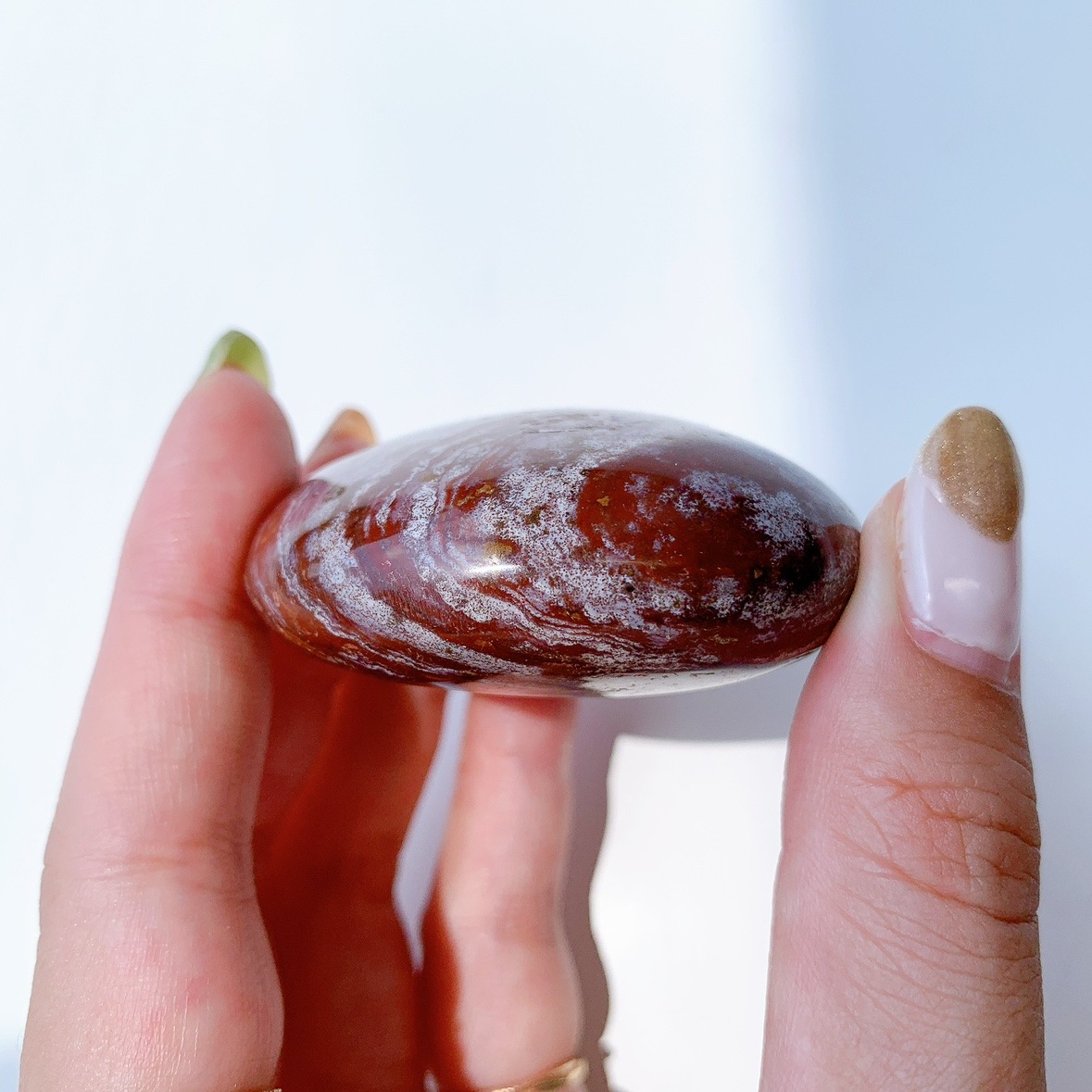 オーシャンジャスパー にぎり石