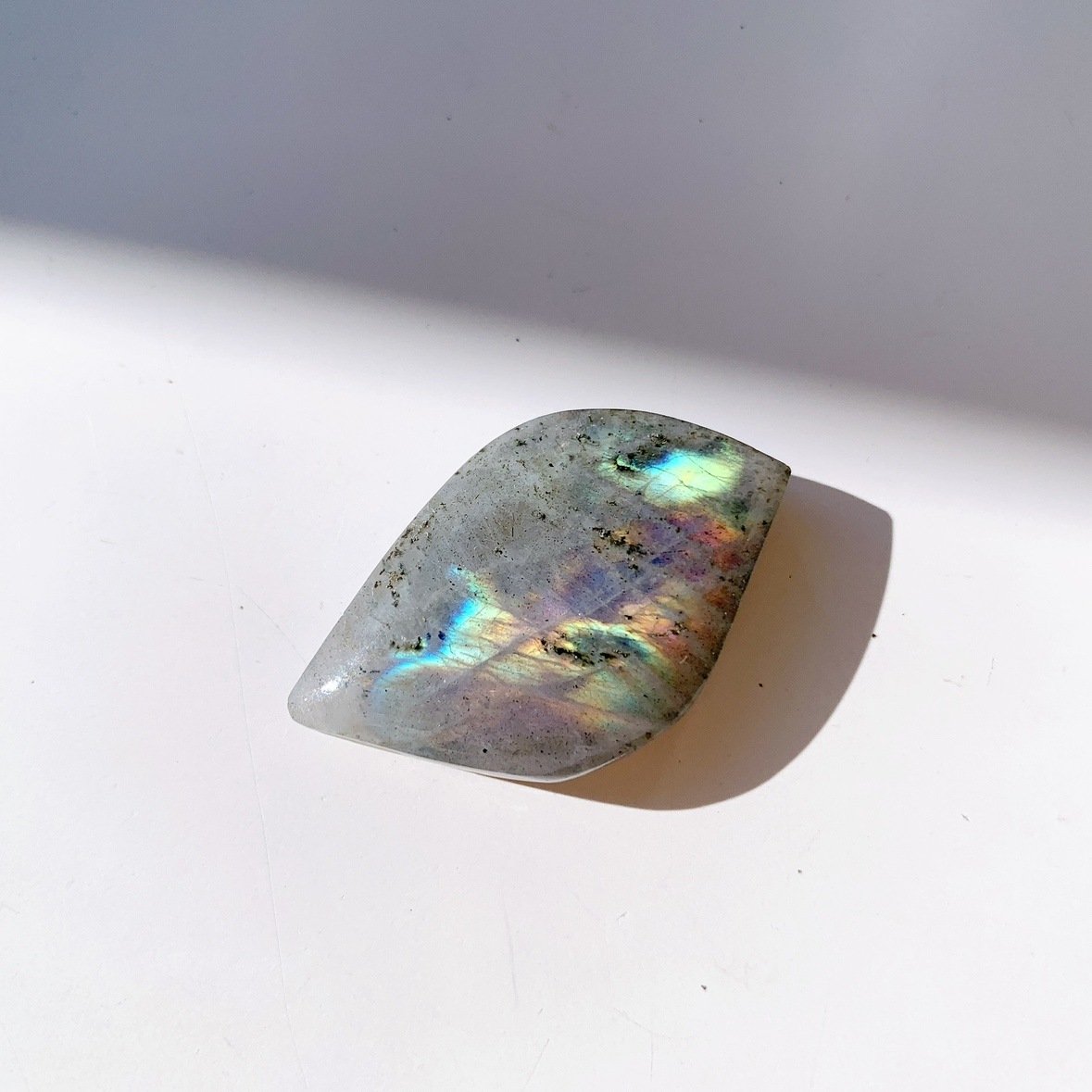 ピンクラブラドライト ポリッシュ