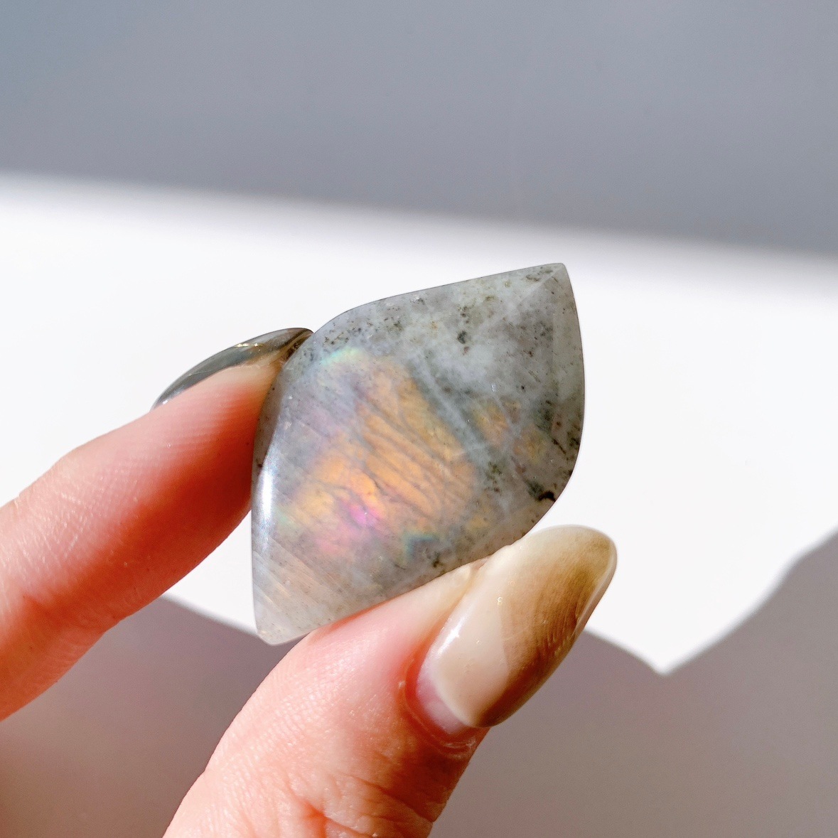 ピンクラブラドライト ポリッシュ