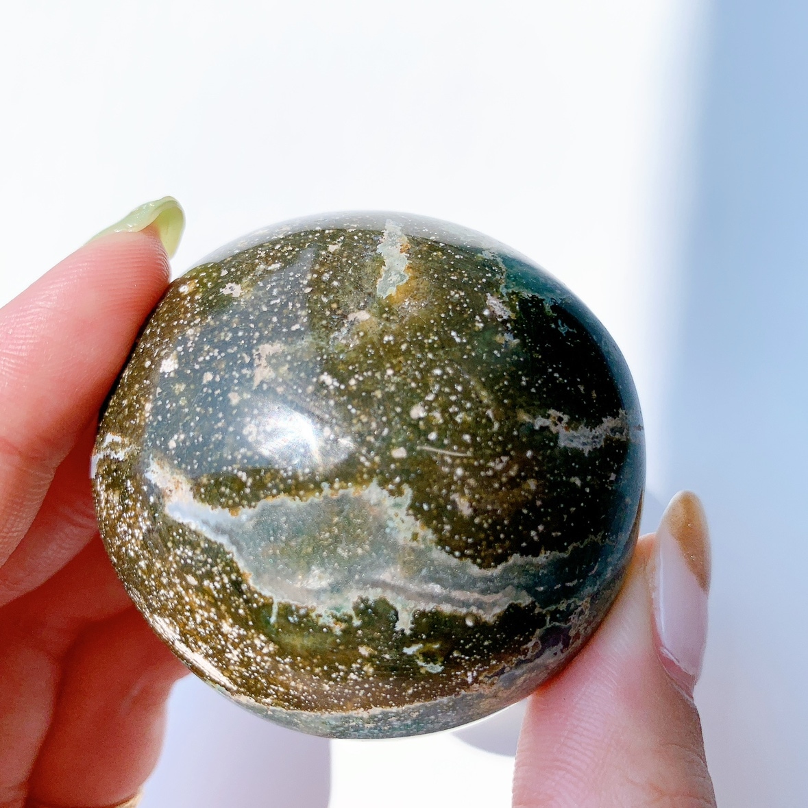 オーシャンジャスパー にぎり石