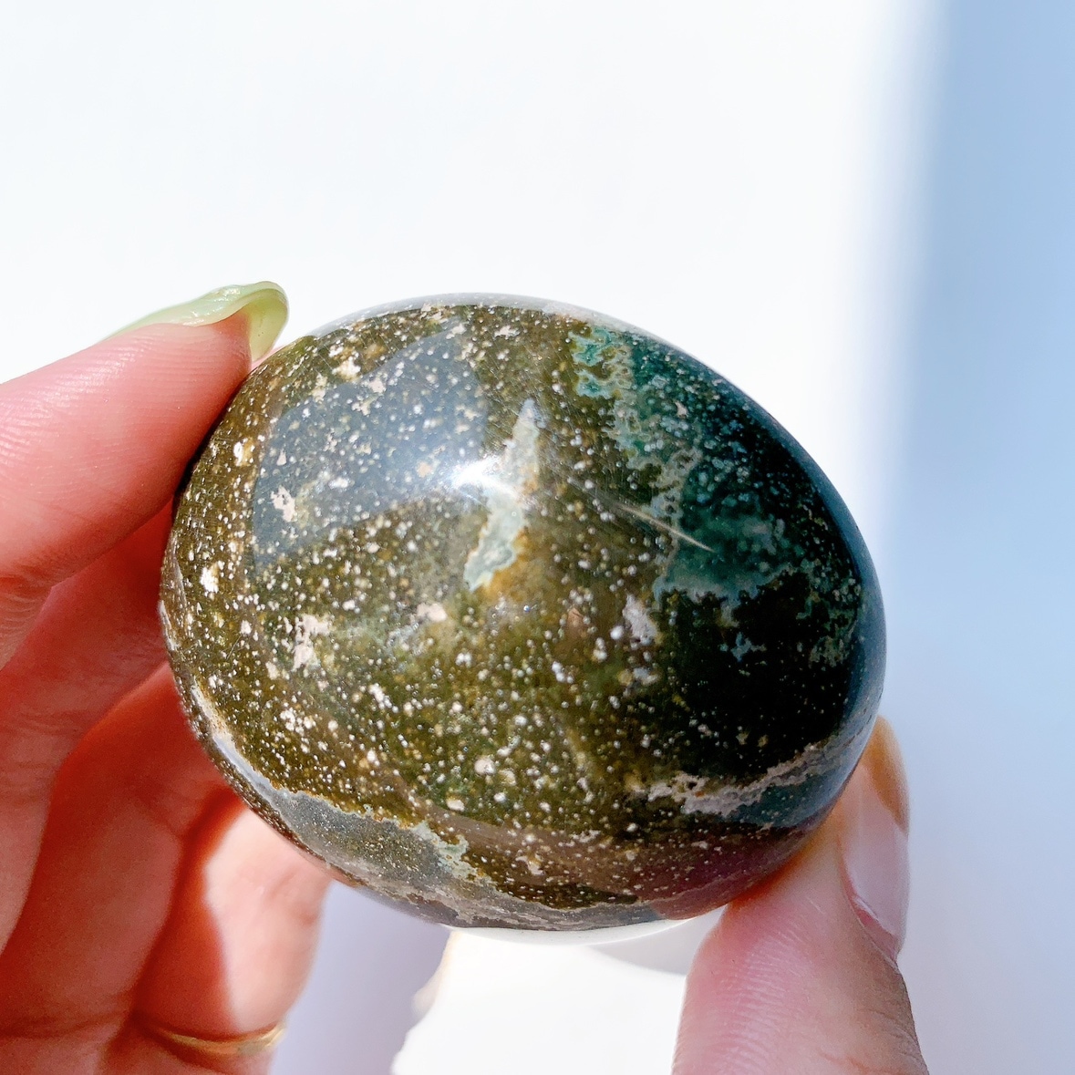 オーシャンジャスパー にぎり石