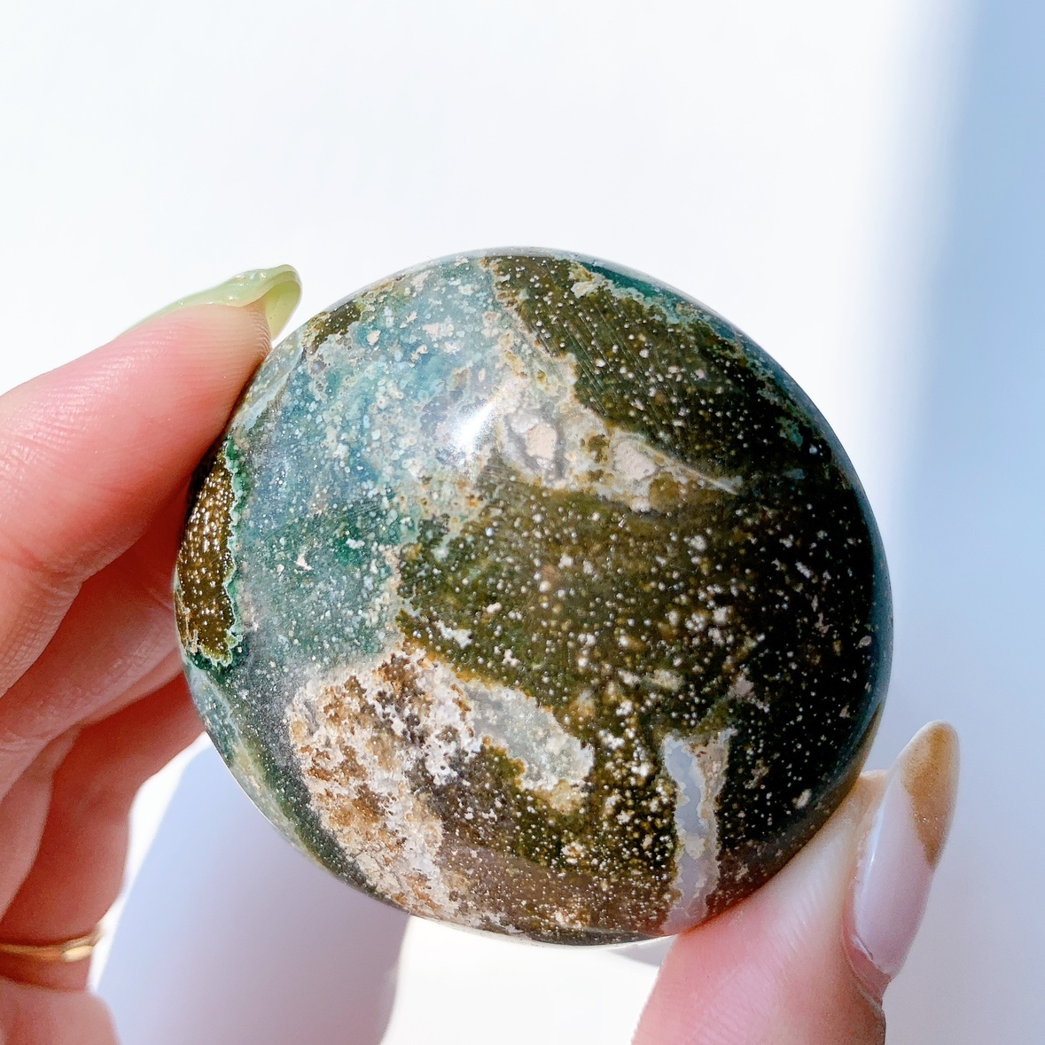 オーシャンジャスパー にぎり石