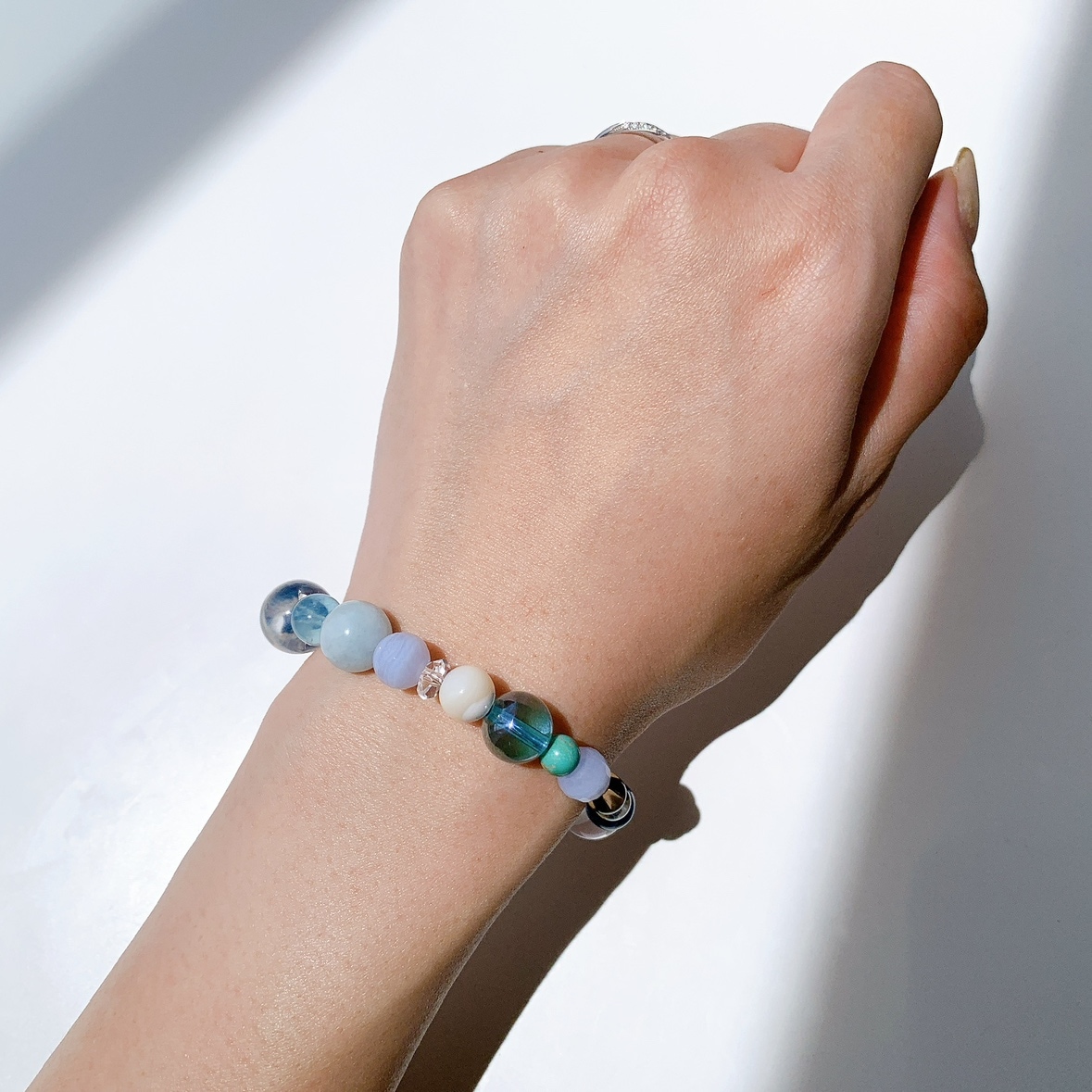 [114Y]水晶,アクアマリン,ブルーレースアゲート,マザーオブパール,アクアオーラ,ターコイズ,スモーキークォーツ,レモンクォーツ,カイヤナイト ブレスレット