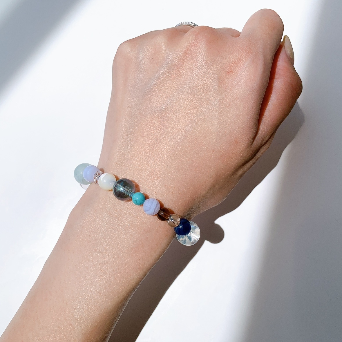 [114Y]水晶,アクアマリン,ブルーレースアゲート,マザーオブパール,アクアオーラ,ターコイズ,スモーキークォーツ,レモンクォーツ,カイヤナイト ブレスレット