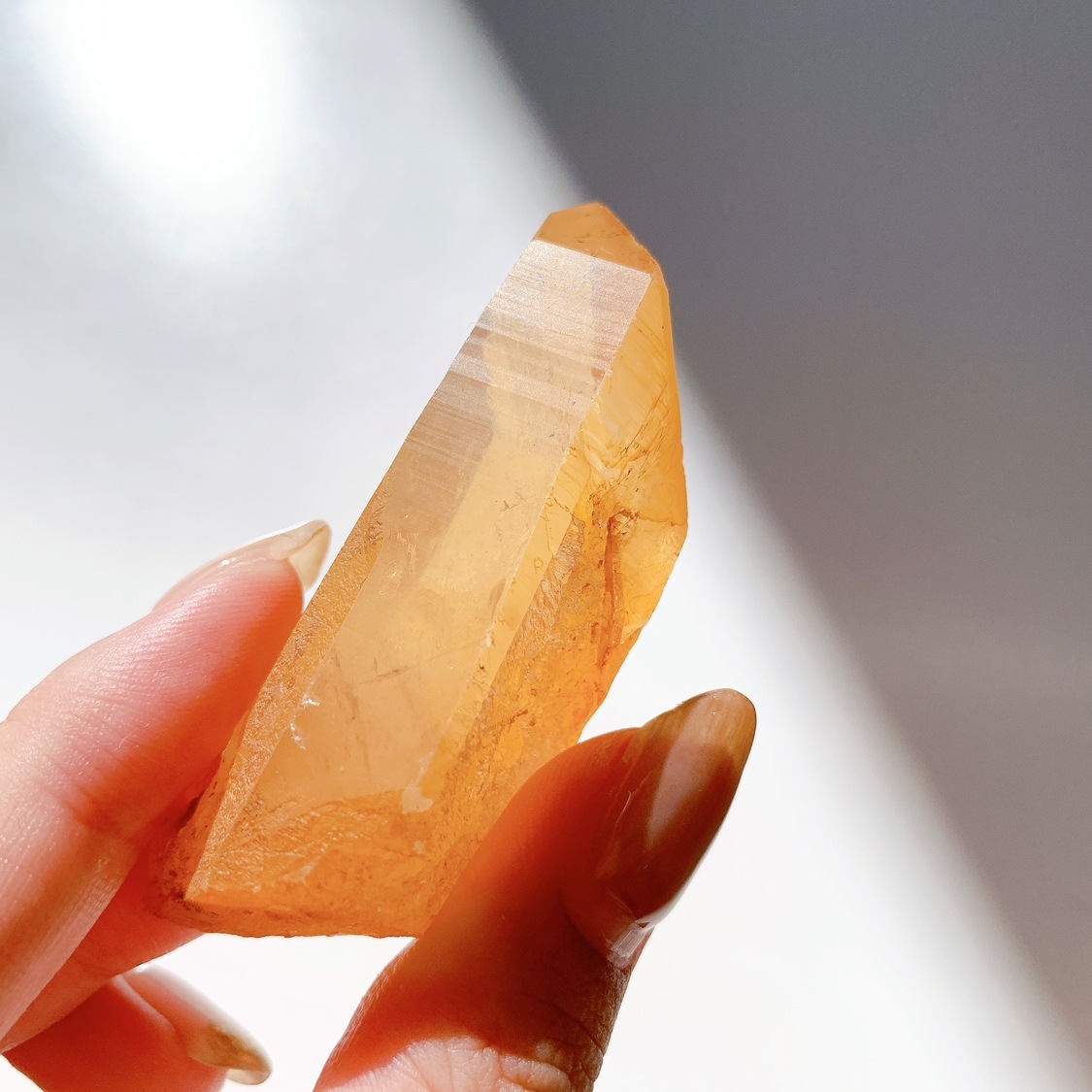 タンジェリンクォーツ 原石 | 原石 | Crystals by Purely