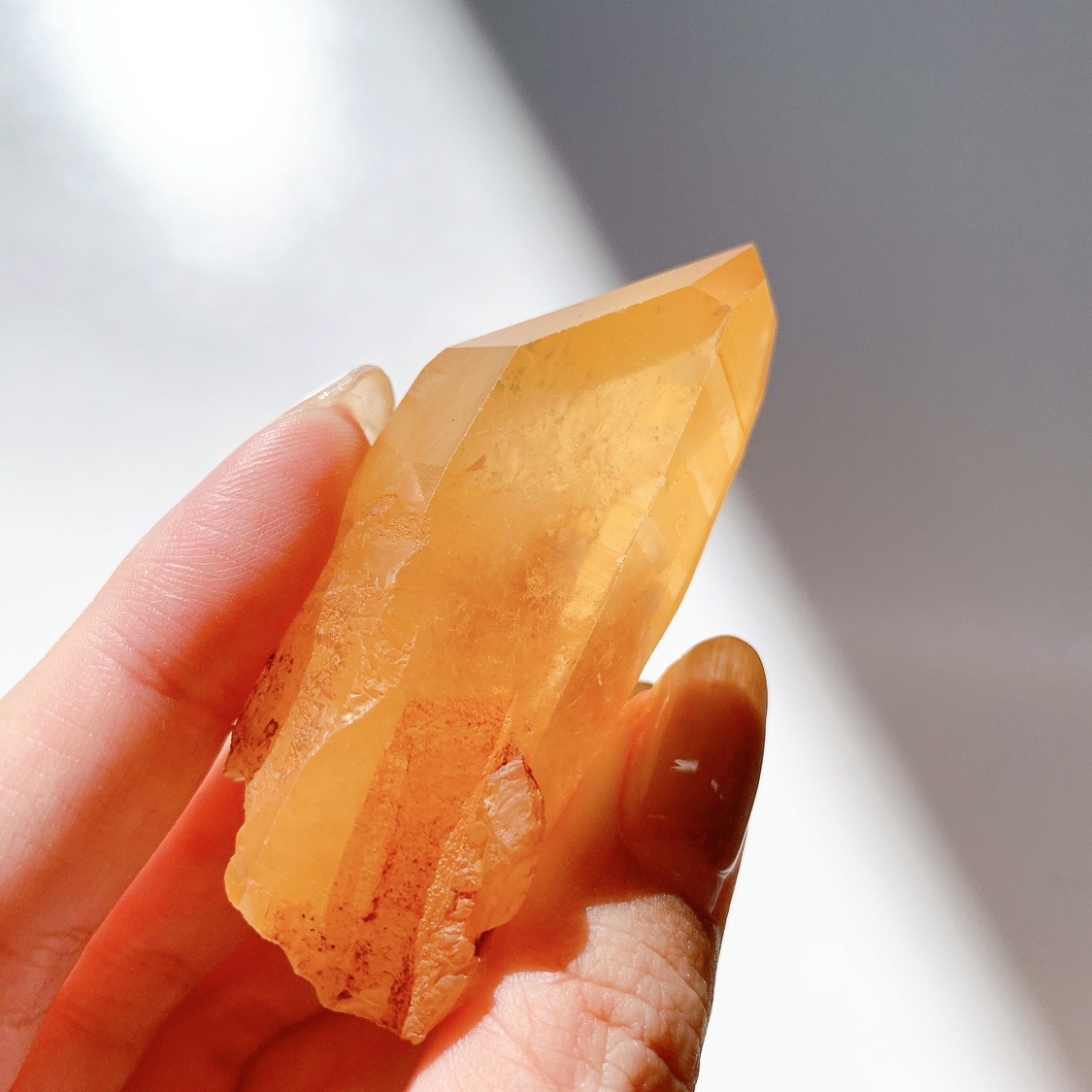 タンジェリンクォーツ 原石 | 原石 | Crystals by Purely
