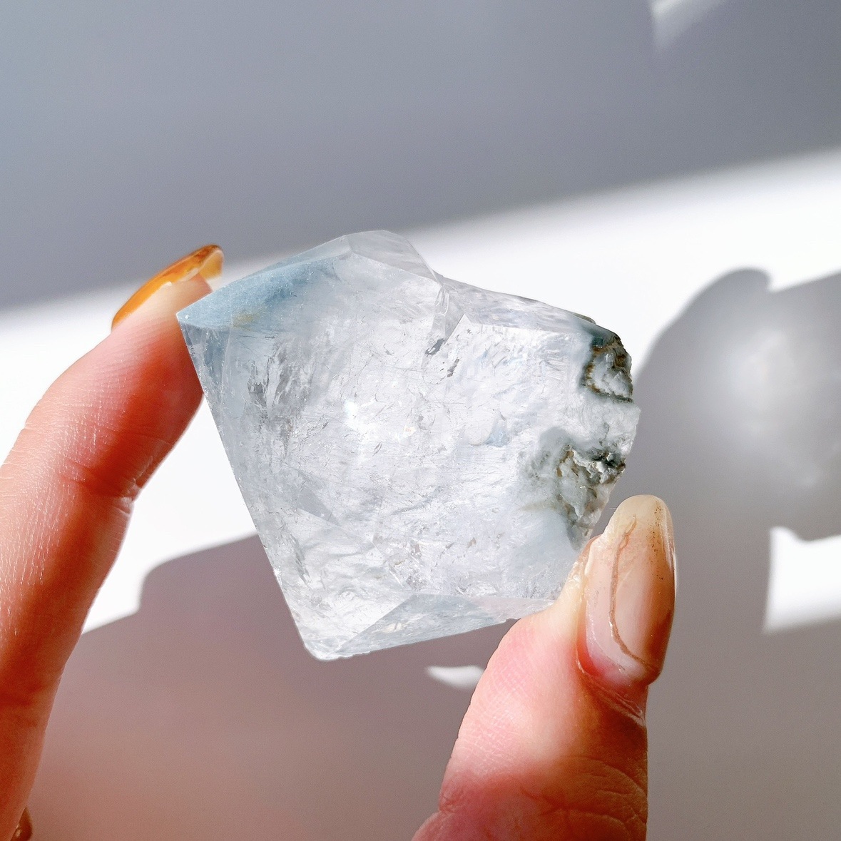 ブルーターラクォーツ ラフカットポリッシュ