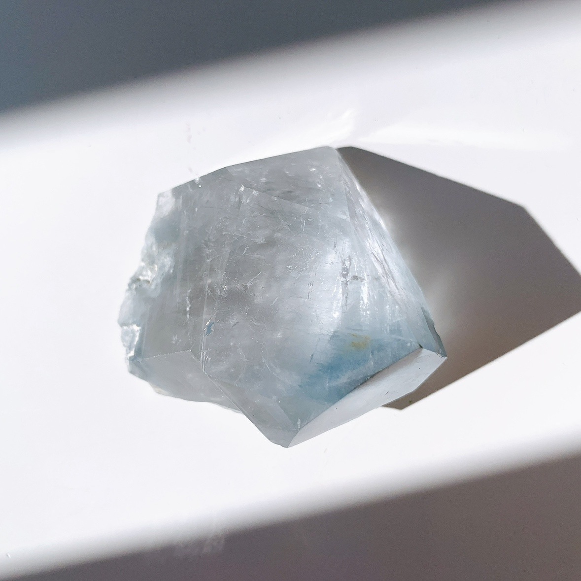 ブルーターラクォーツ ラフカットポリッシュ