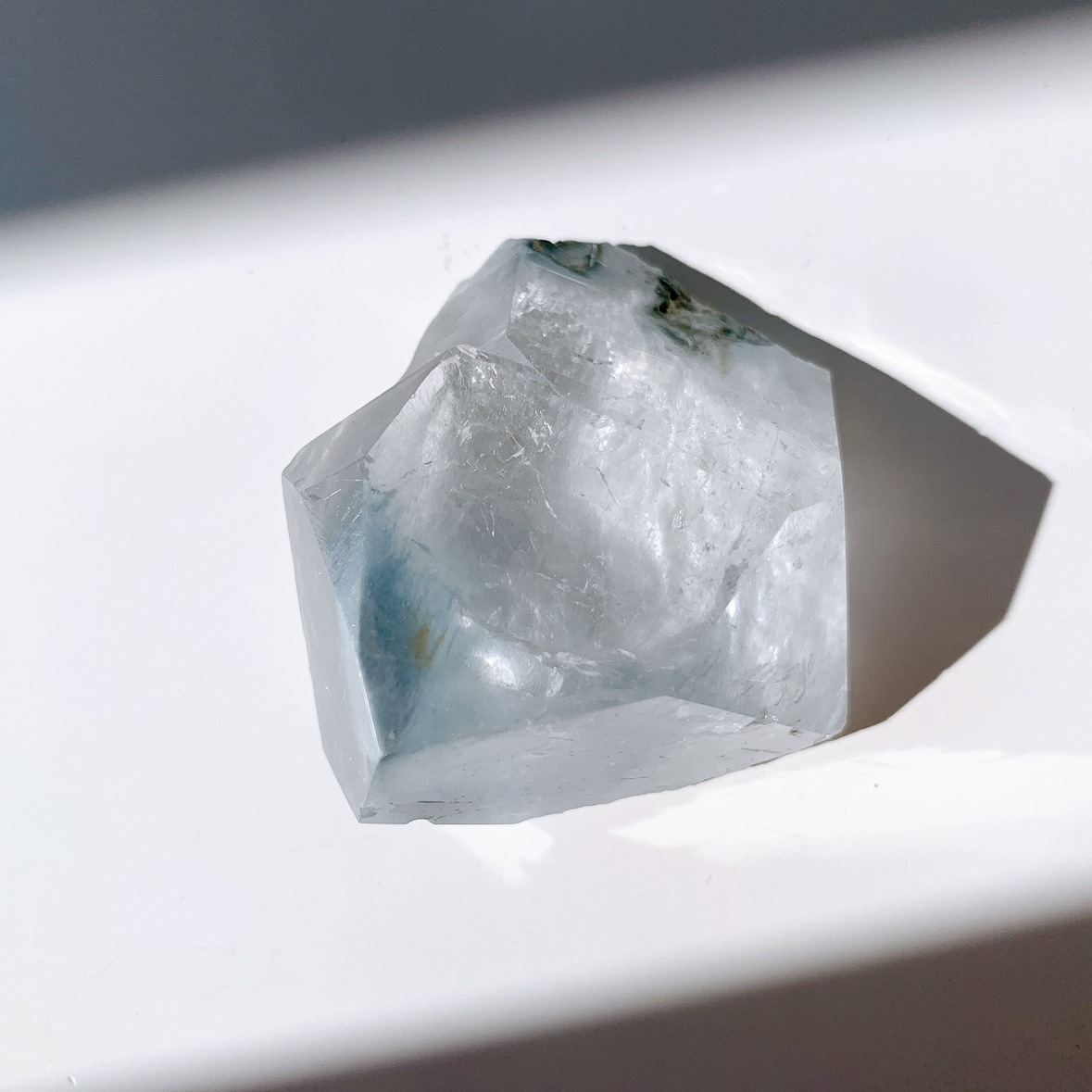 ブルーターラクォーツ ラフカットポリッシュ