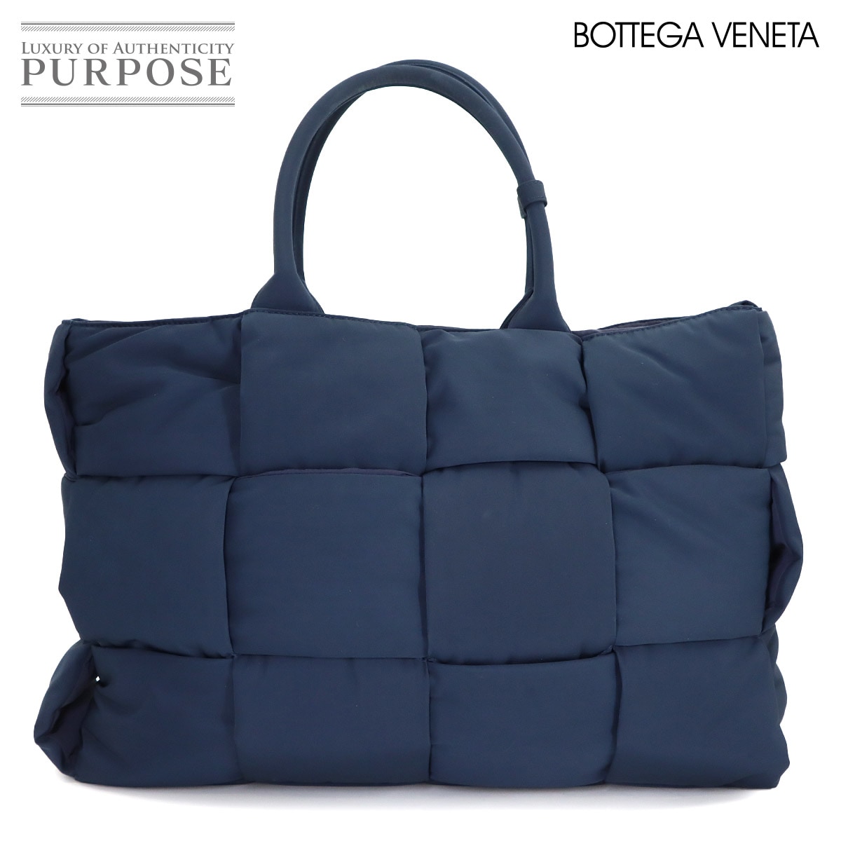 BOTTEGA VENETA イントレチャート パデッド カセット ショルダー