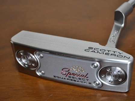 スコッティキャメロン スペシャルセレクト スクエアバック 2 カスタムヘビー マタドールレッドラージグリップ 34” SCOTTY CAMERON 2020 SPECIAL SELECT SQUAREBACK 2 HEAVIER MATADOR RED LARGE GRIP 34