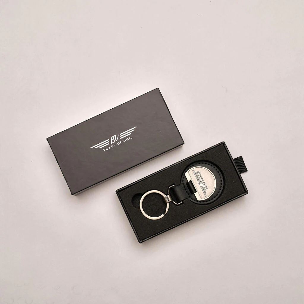 ボーケイ 2021 ＢＶウィング キーリング アンティーク ニッケルレザー　VOKEY 2021 BV WINGS KEYRING ANTIQUE NICKEL LEATHER 40322