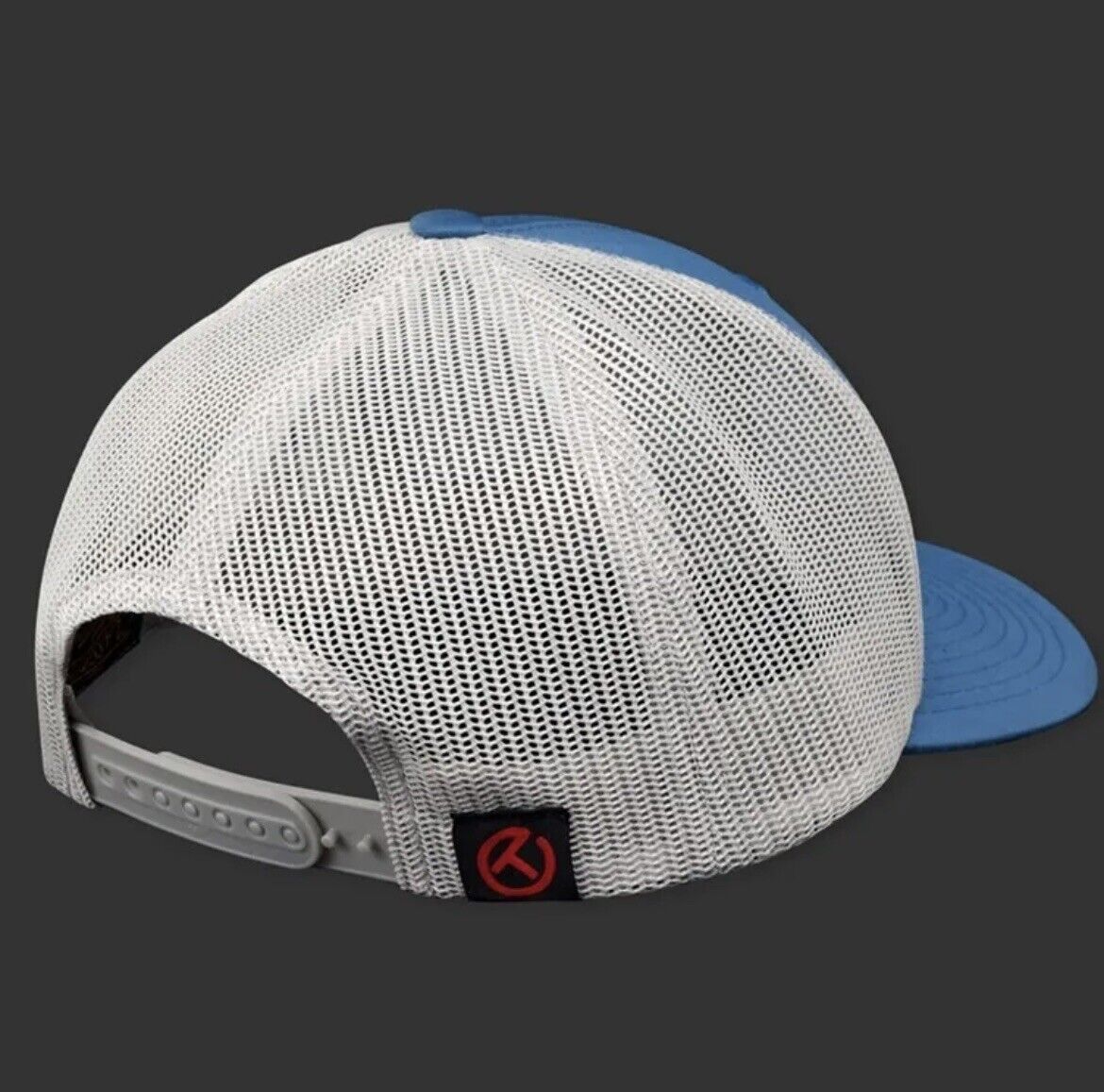 スコッティキャメロン レザーサーフパッチ スナップバック ツートーン トラッカーキャップ ブルー/シルバー SCOTTY CAMERON 2023 LEATHER SURF PATCH SNAPBACK MESH TWO TONE TRUCKER CAP BLUE/SILVER 104936